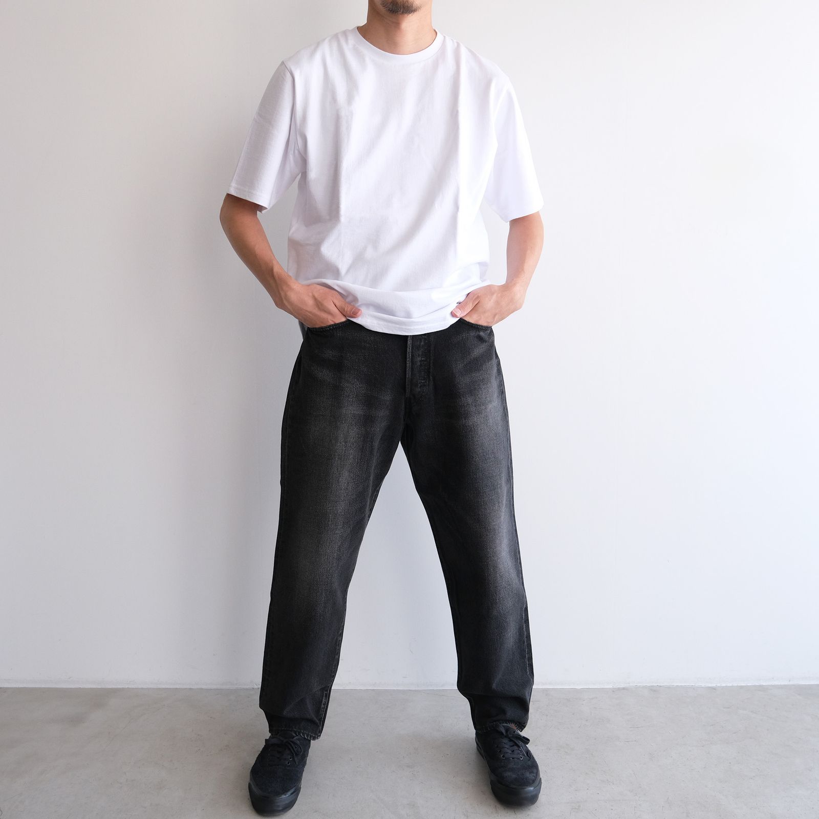 Selvage Denim Five Pocket Tapered Pants -パンツ-（Black Dark Fade / ブラックダークフェード）
