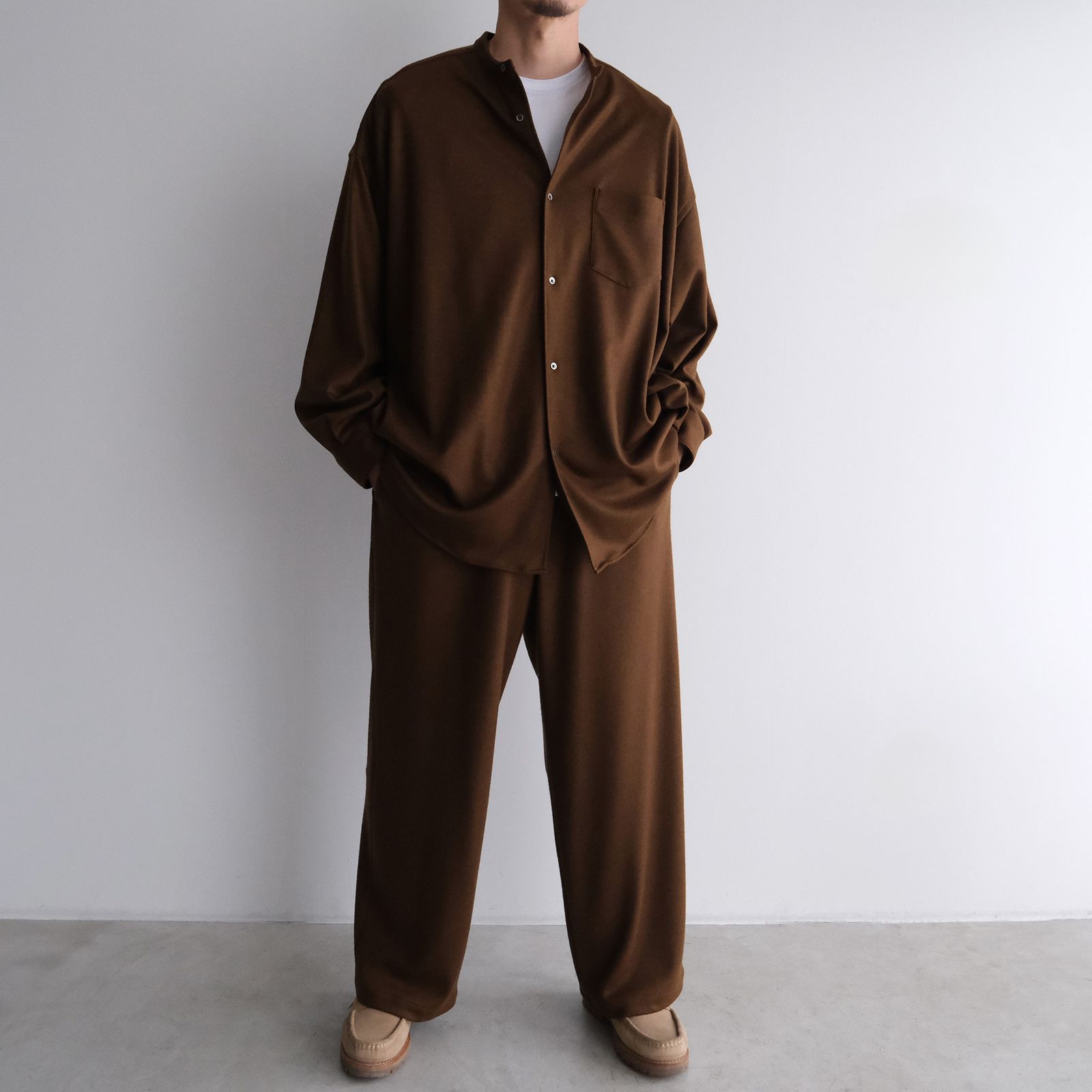Wool Smooth Flannel Oversized Band Collar Shirt -オーバーサイズシャツ-（Brown / ブラウン）GU253-50222B
