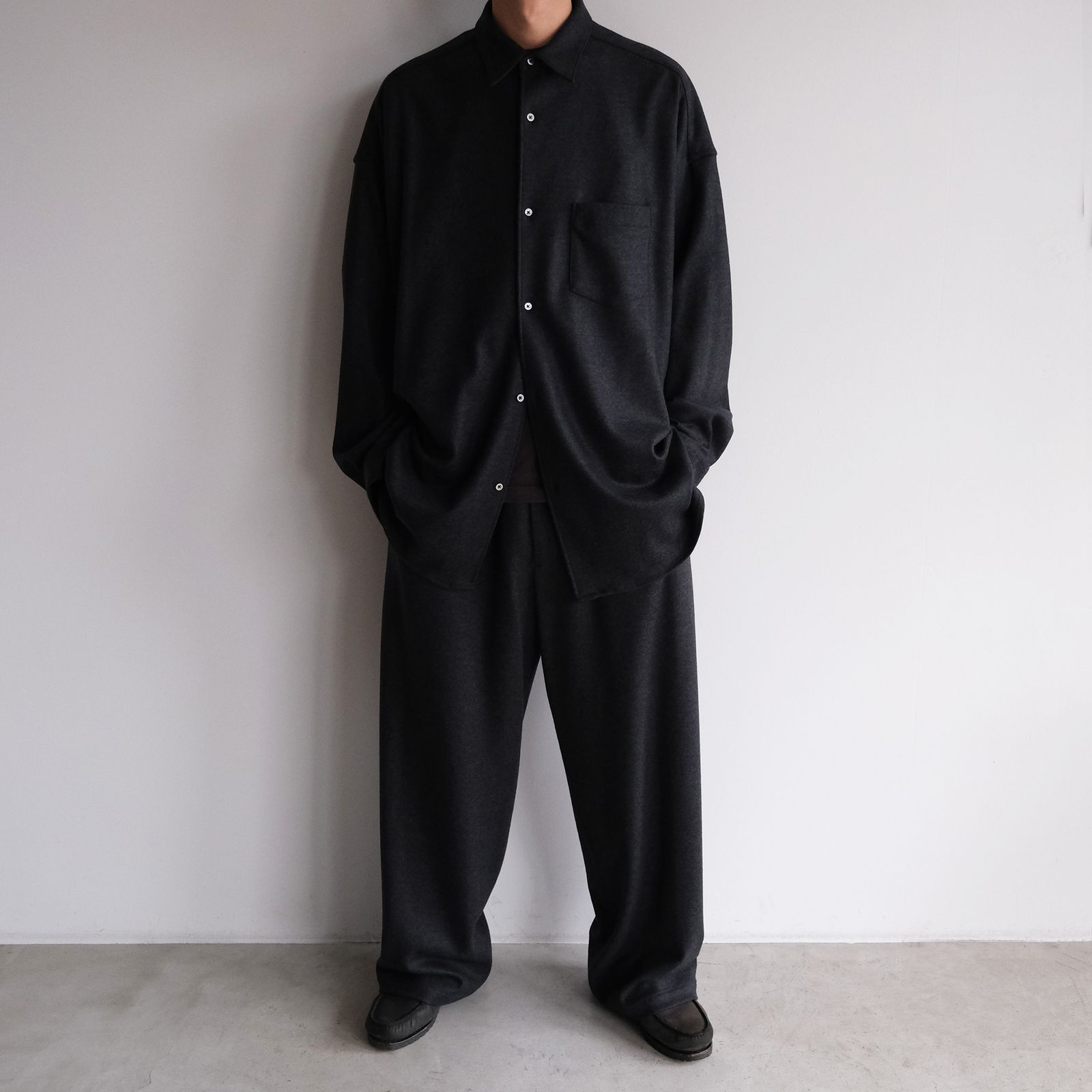 Wool Smooth Flannel Oversized Regular Collar Shirt -シャツ-（Gray / グレー）