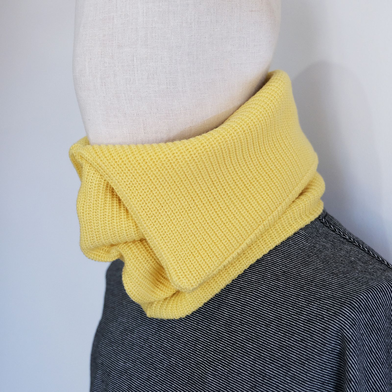 Mercerized Fine Wool Snood -スヌード-（Yellow / イエロー）