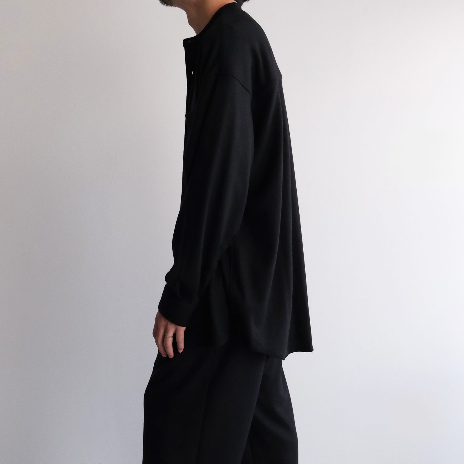 Wool Smooth Flannel Oversized Band Collar Shirt -オーバーサイズシャツ-（Black / ブラック）GU253-50222B