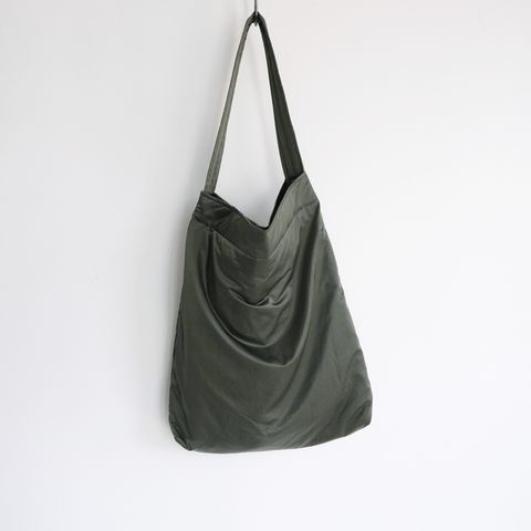 Fibril Nylon Satin Medium N BAG -バッグ-（Khaki / カーキ）