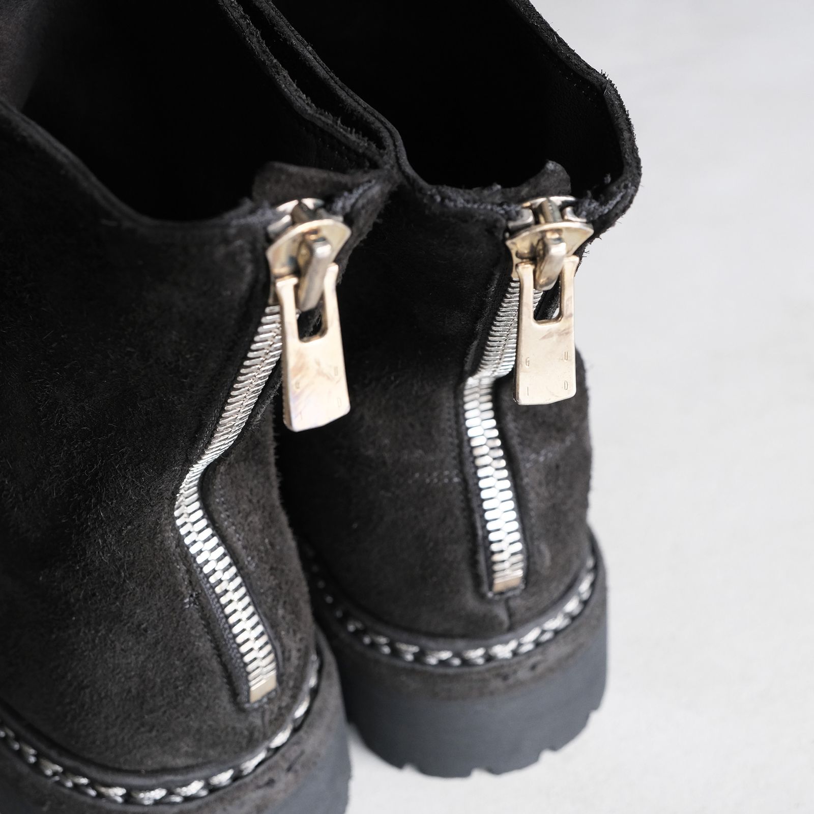 796V_N Horse Reverse Back Zip Boot -ブーツ-（Black / ブラック）