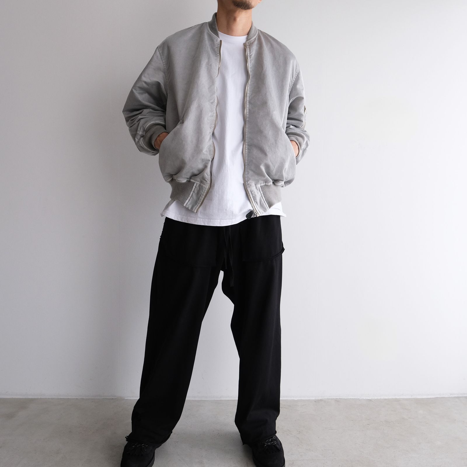 Hand-Dyed Bomber Jacket -ジャケット-（Gray / グレー）