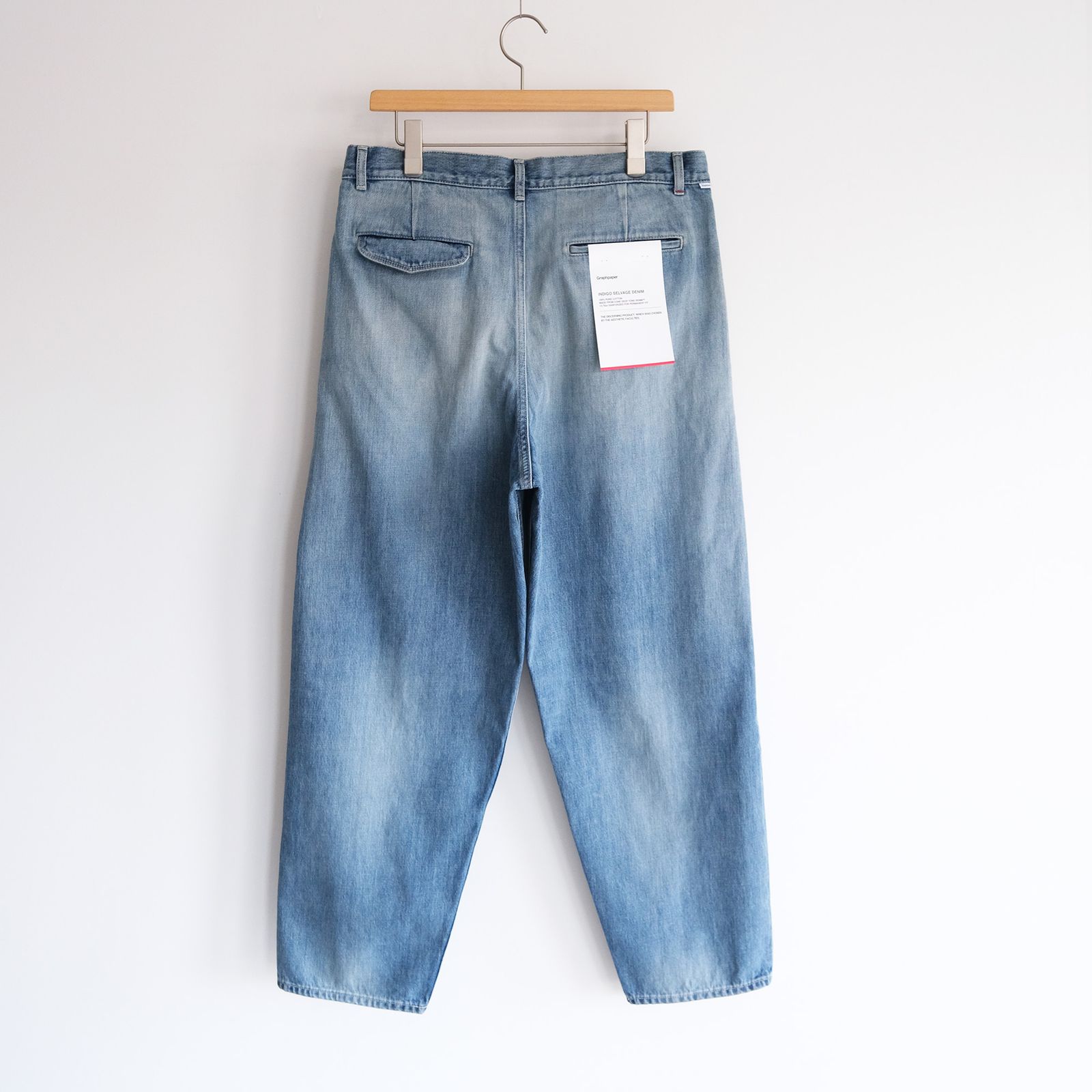 Selvage Denim Two Tuck Tapered Pants -パンツ-（Indigo Light Fade / インディゴライトフェード）