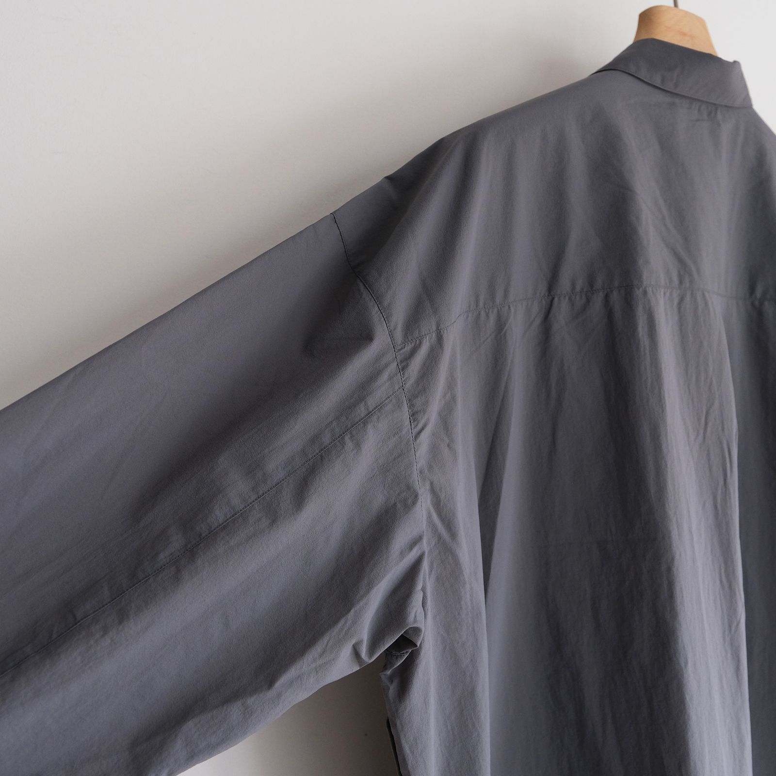 Pertex Utility Longline Shirt -シャツ-（Gray / グレー）