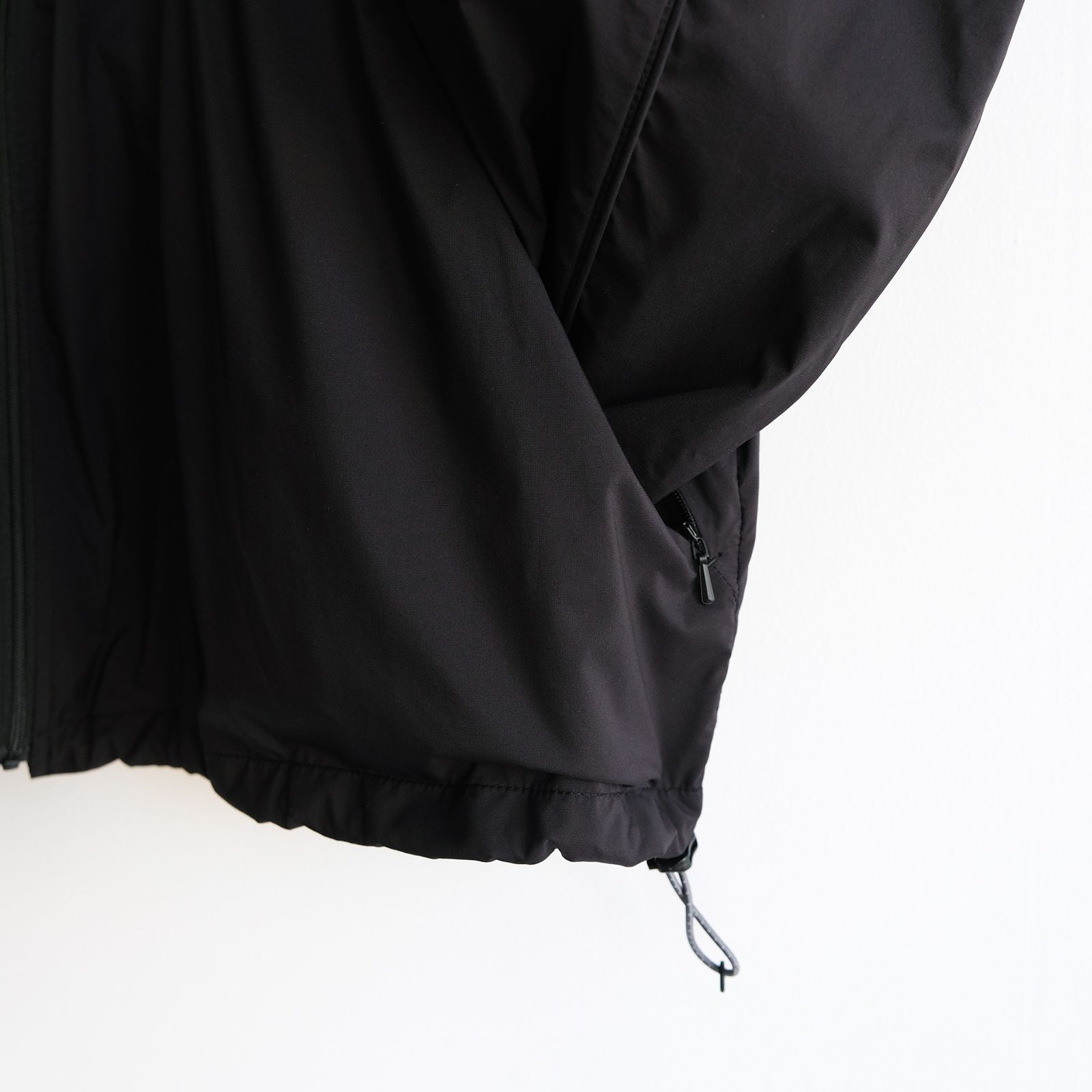 Stowable Light Weight Jacket -ジャケット-（Black / ブラック）