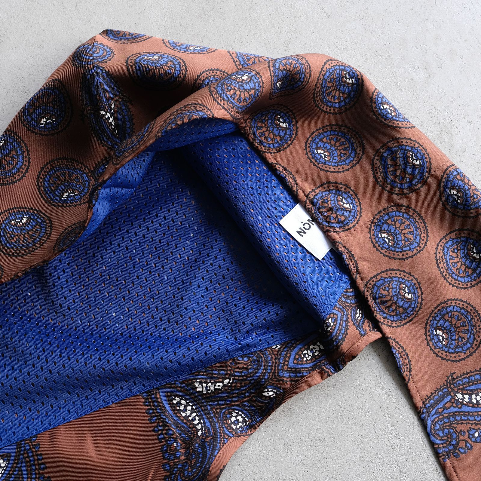 Paisley Silk Hoody Scarf -スカーフ-（Brown / ブラウン）