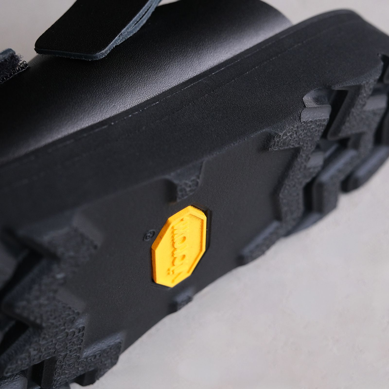 foot the coacher for GP Velcro Sandal -サンダル-（Black / ブラック）