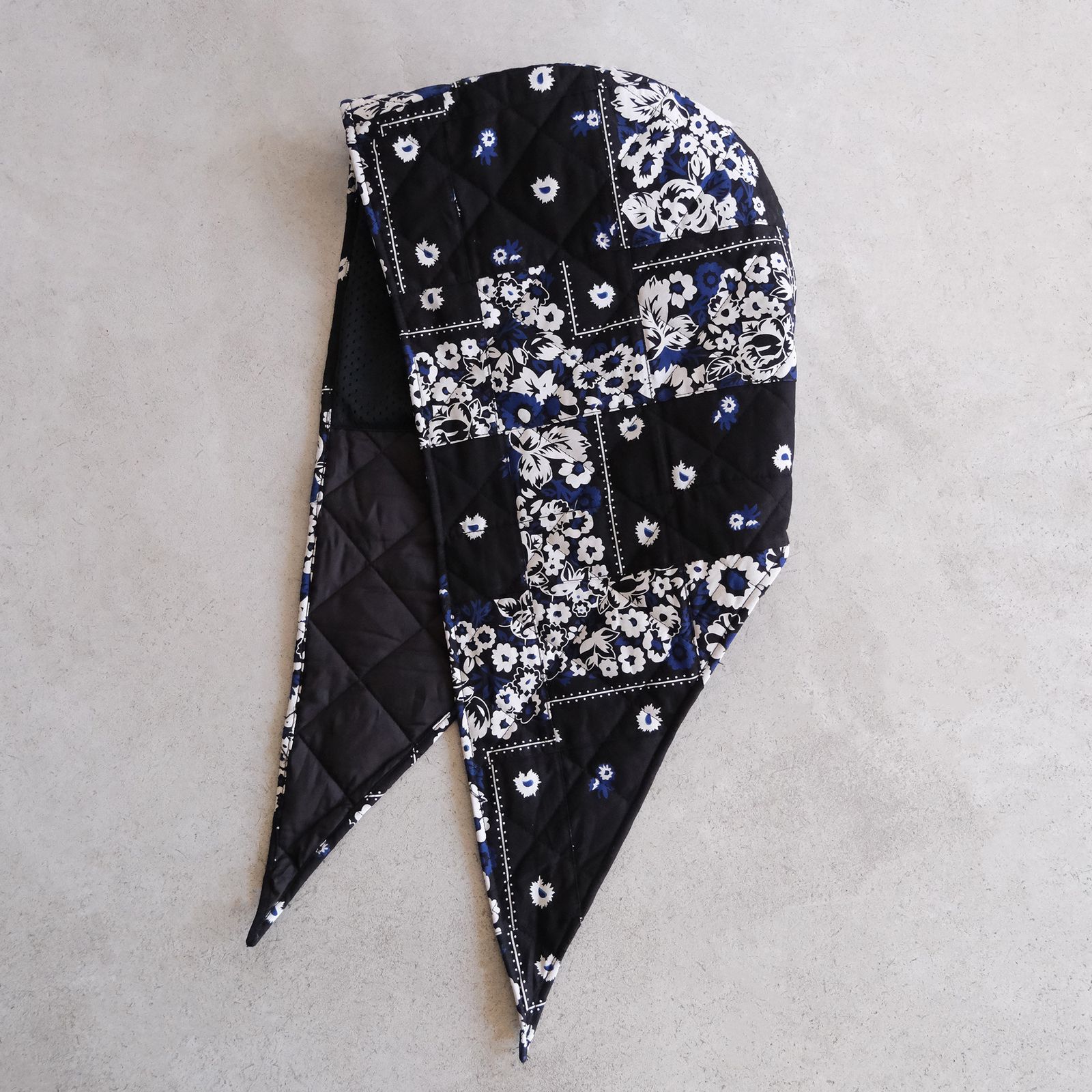 Patchwork Bandana Quilted Hood -スカーフ-（Black×Blue / ブラック×ブルー）