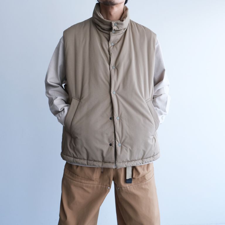 着用サイズ：06（L）Men'sモデル身長182cm 体重72kg