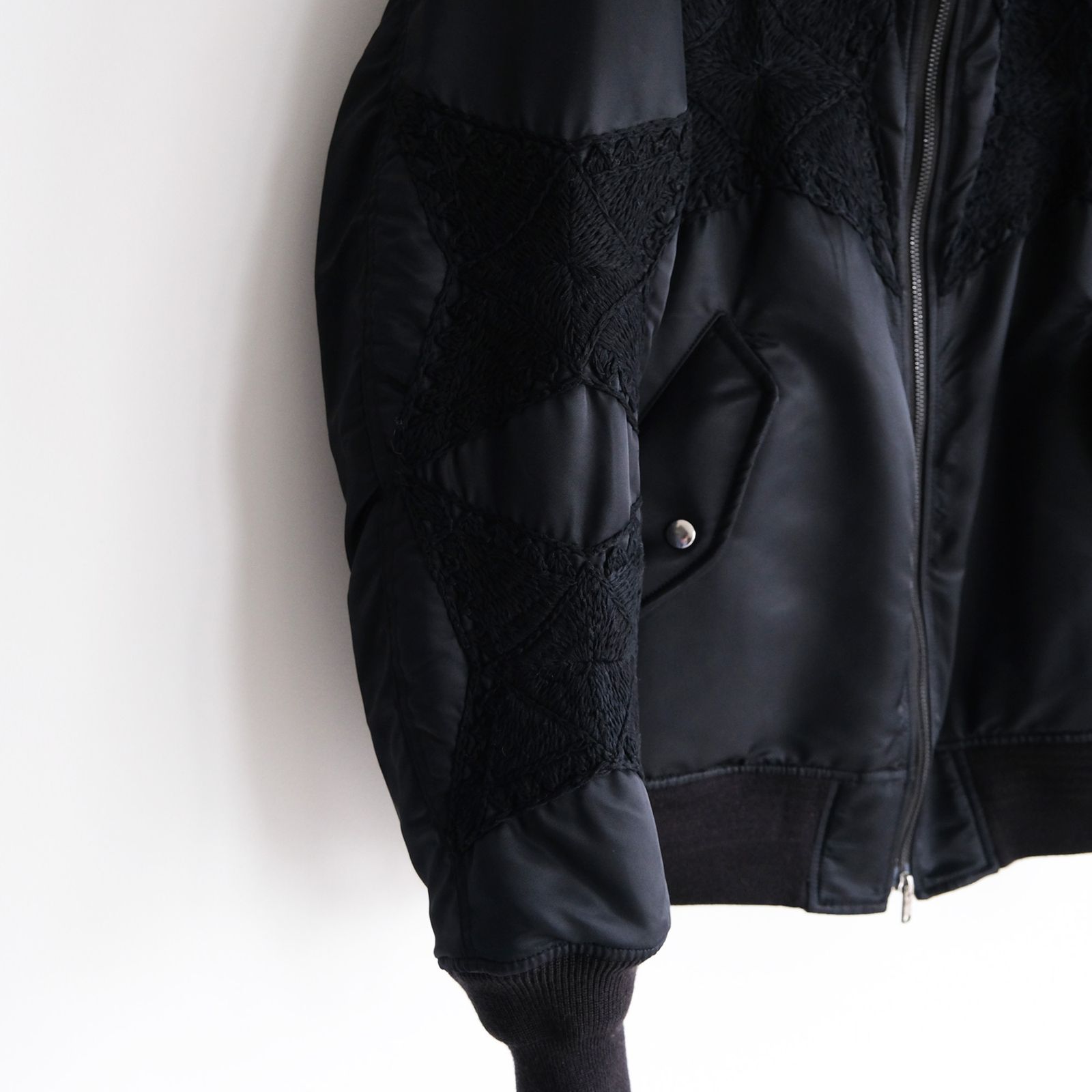 The Craft Hand Embroidery Flight Jacket -ジャケット-（Black / ブラック）