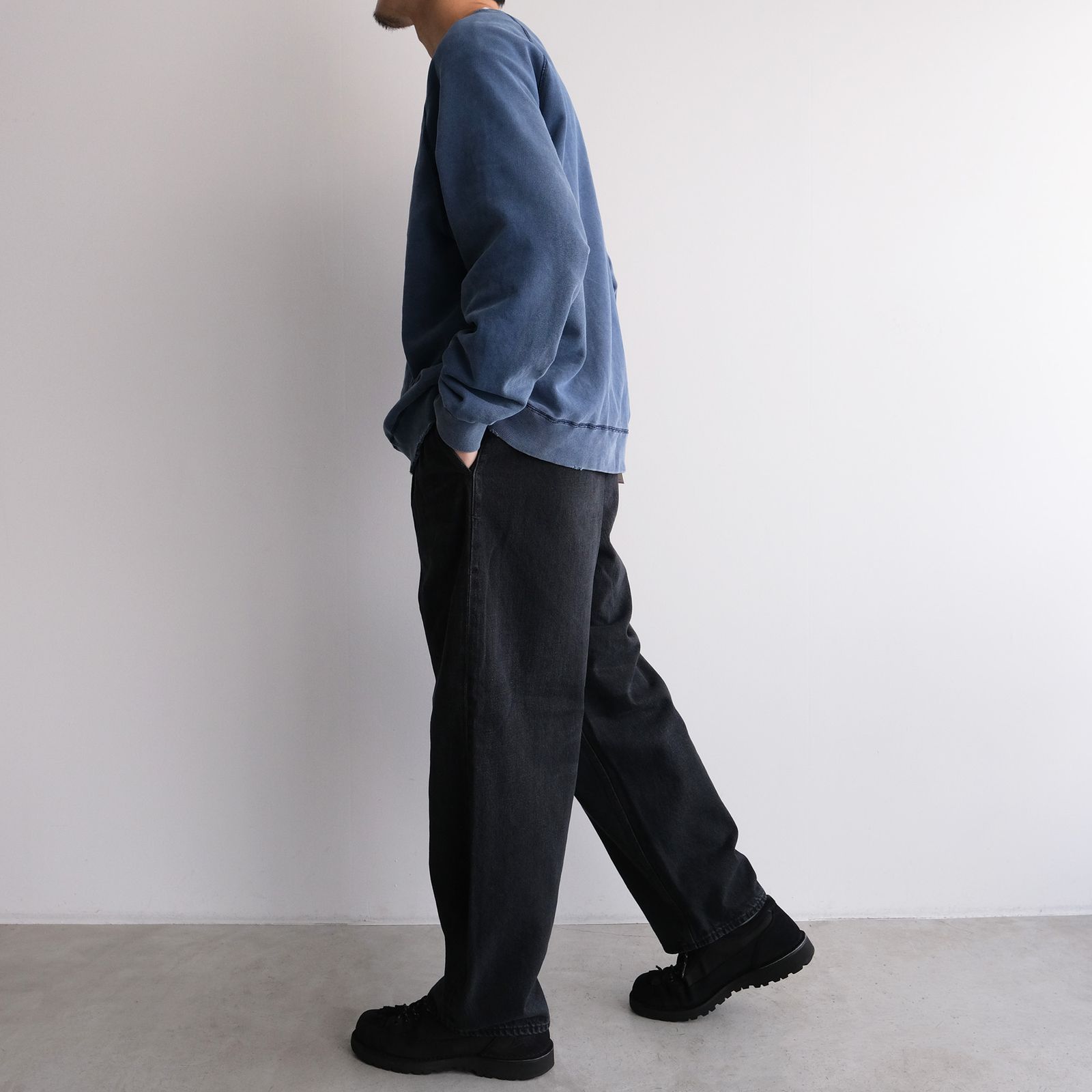 Selvage Denim Two Tuck Pants -デニムパンツ-（Black Dark Fade / ブラックダークフェード）GU261-40061DB