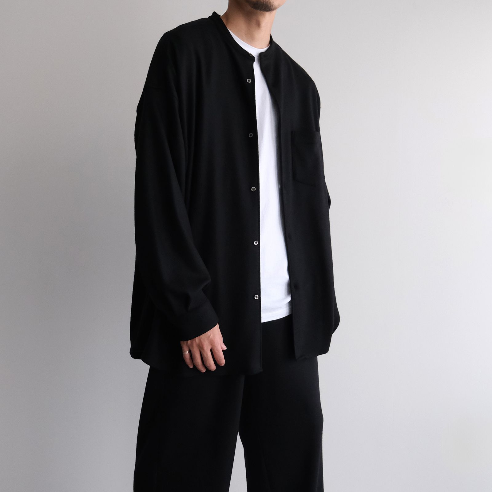 Wool Smooth Flannel Oversized Band Collar Shirt -オーバーサイズシャツ-（Black / ブラック）GU253-50222B
