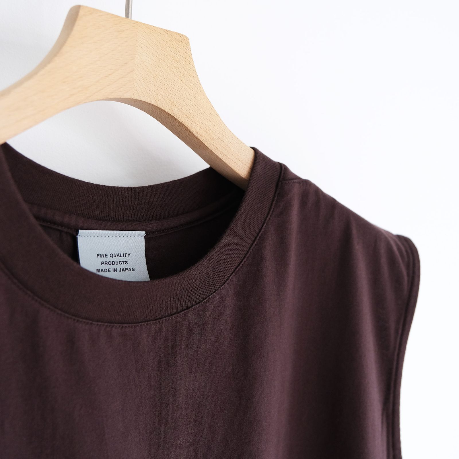 Giza Cotton No Sleeve T-Shirt -ノースリーブ-（Brown / ブラウン）