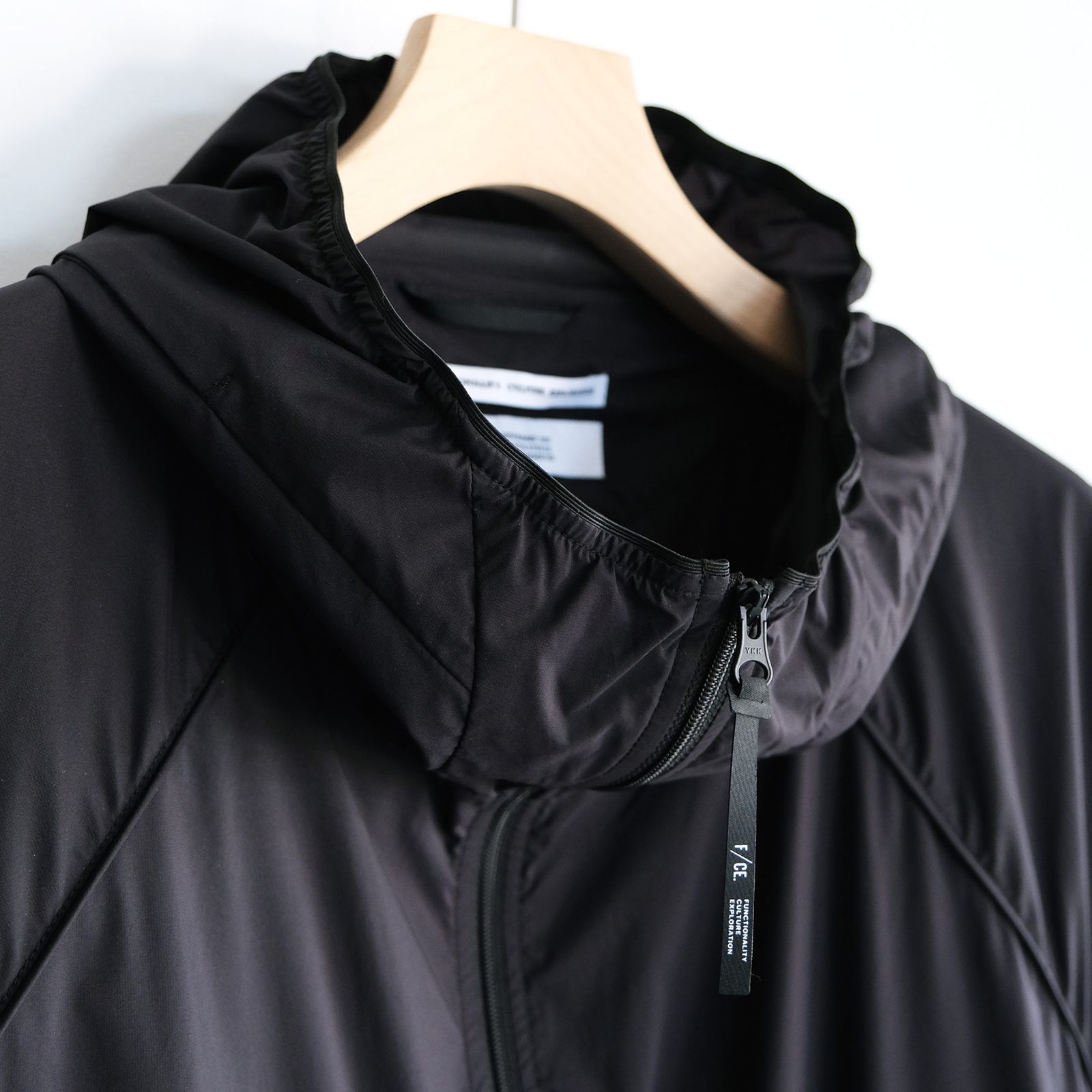 Stowable Light Weight Jacket -ジャケット-（Black / ブラック）
