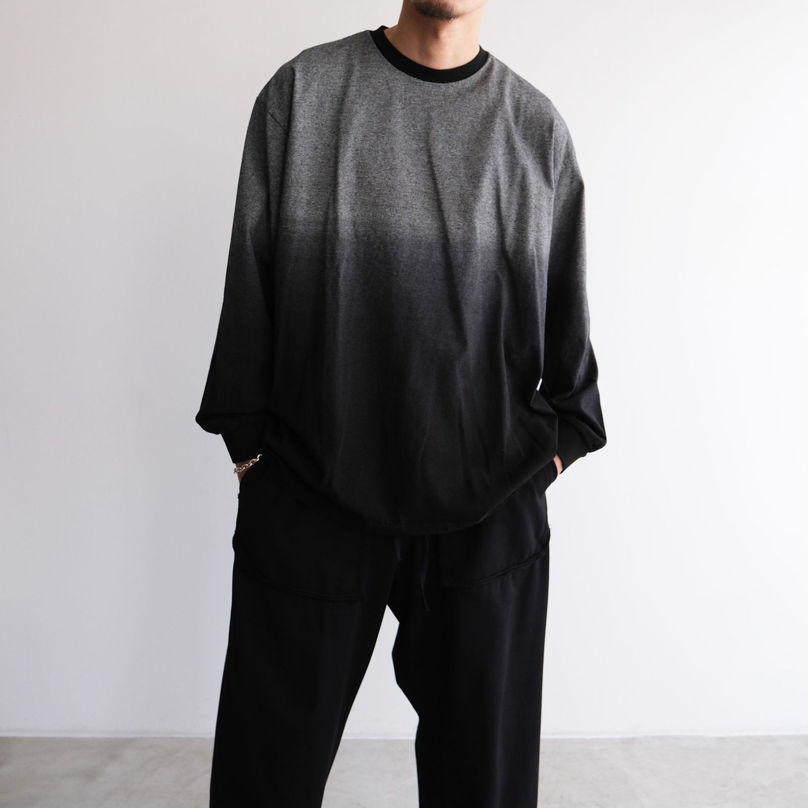 Gradient Border L/S Tee -Tシャツ-（Black / ブラック）