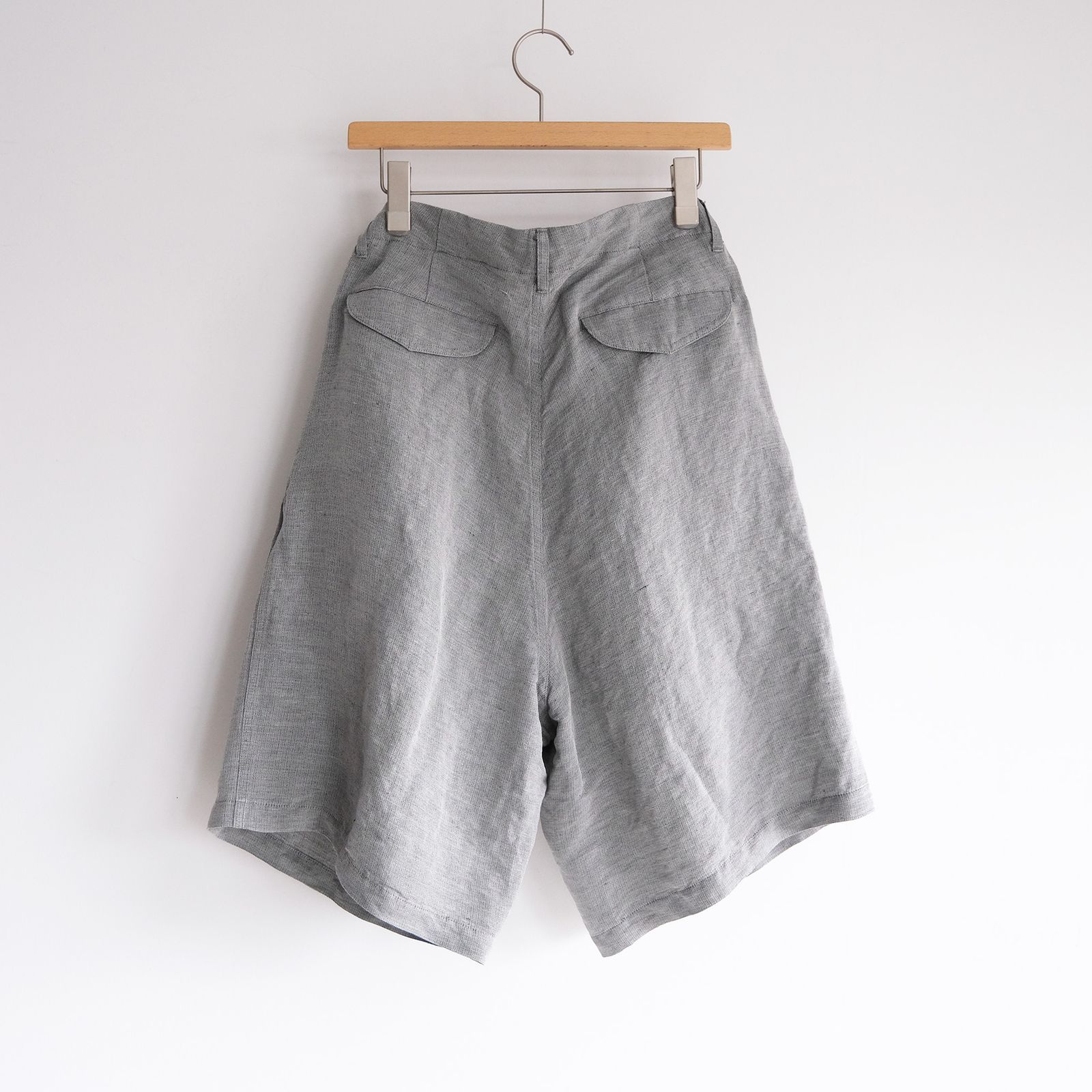Linen Cupro Hopsack Military Shorts -ショーツ-（Gray / グレー）GM261-40378