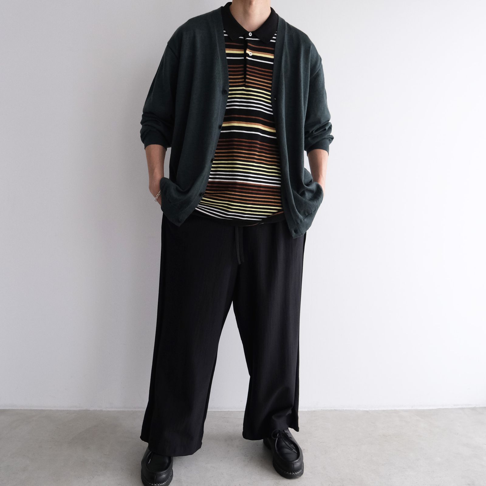 ATON エイトン フライトジャケット ブラック COWHIDE NYLON | CROPPED JACKET MA-1 – ATON | エイトン
