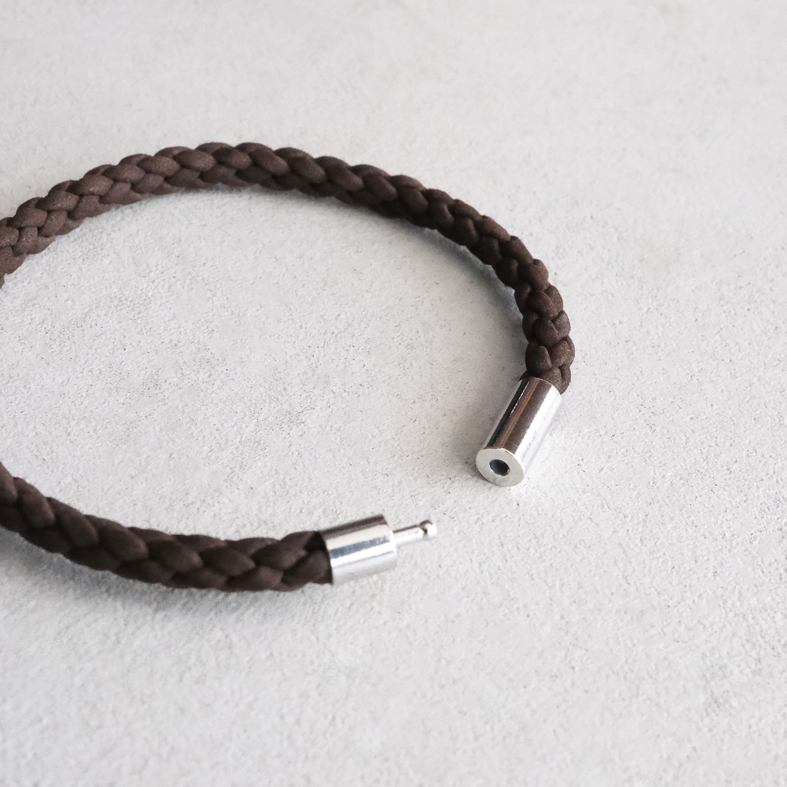 Hand Woven Bracelet M -ブレスレット-（Brown / ブラウン）