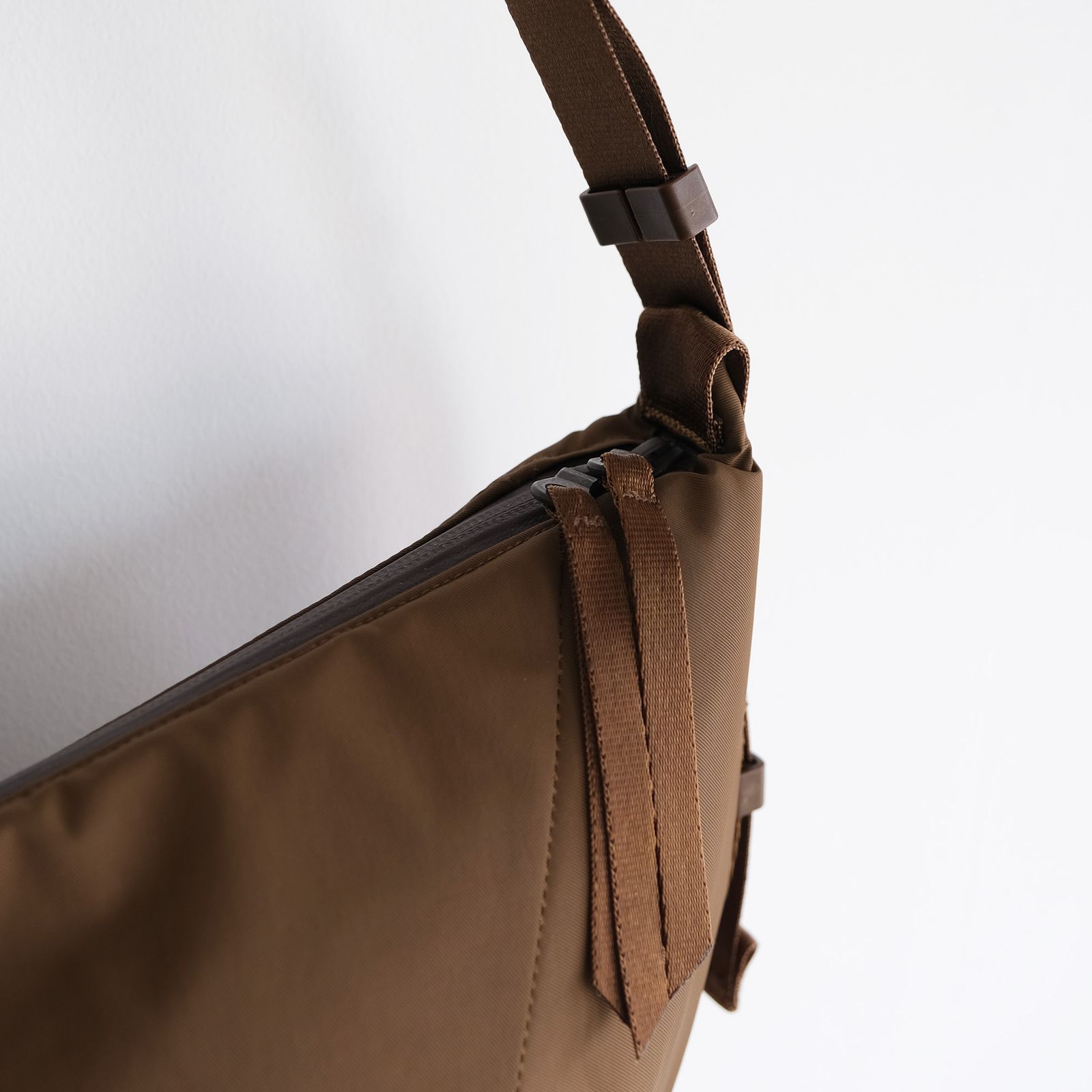 Blankof For GP Medium Crescent Bag -バッグ-（Brown / ブラウン）GU263-90513