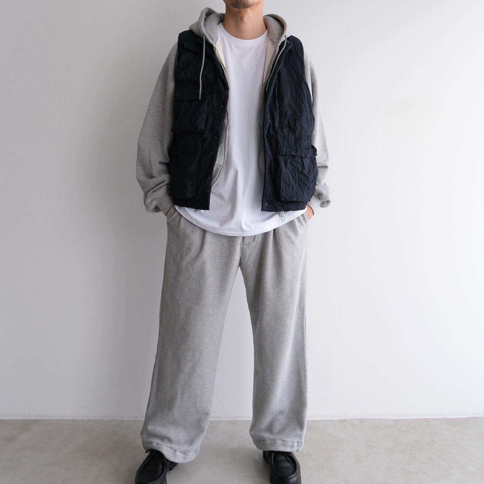 Jumberca Sweat Straight Trousers -スウェットパンツ-（Gray / グレー）