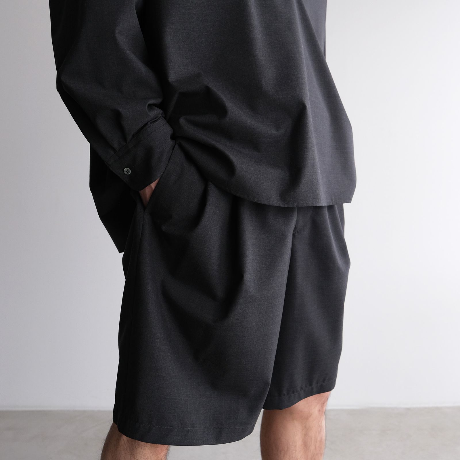 Fine Wool Heather Drawstring Track Shorts -ショーツ-（Charcoal / チャコール）GM261-40323