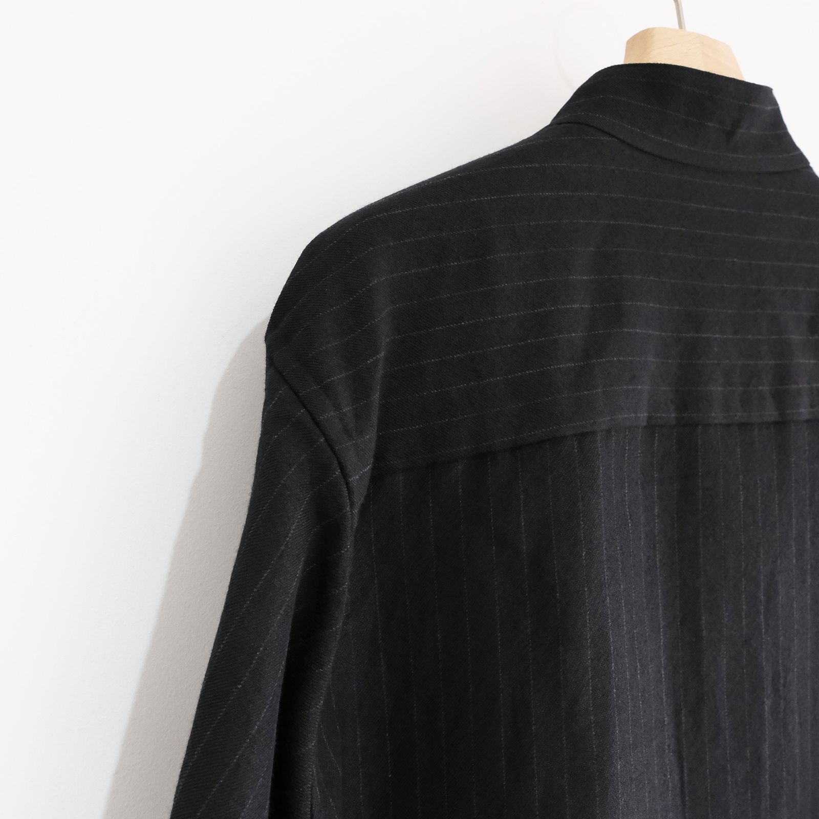 Pin-stripe Double Button Shirt -シャツ-（Black / ブラック）