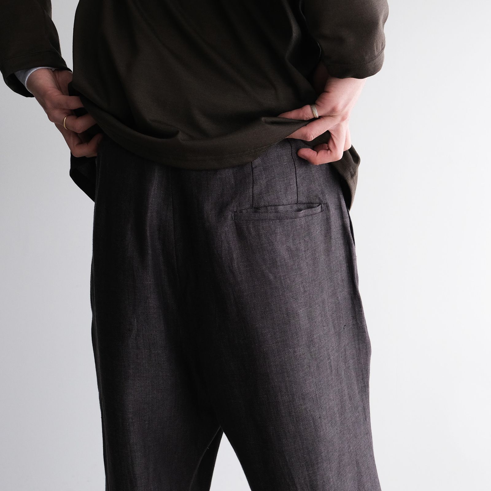 Earl Pants -パンツ-（Charcoal / チャコール）