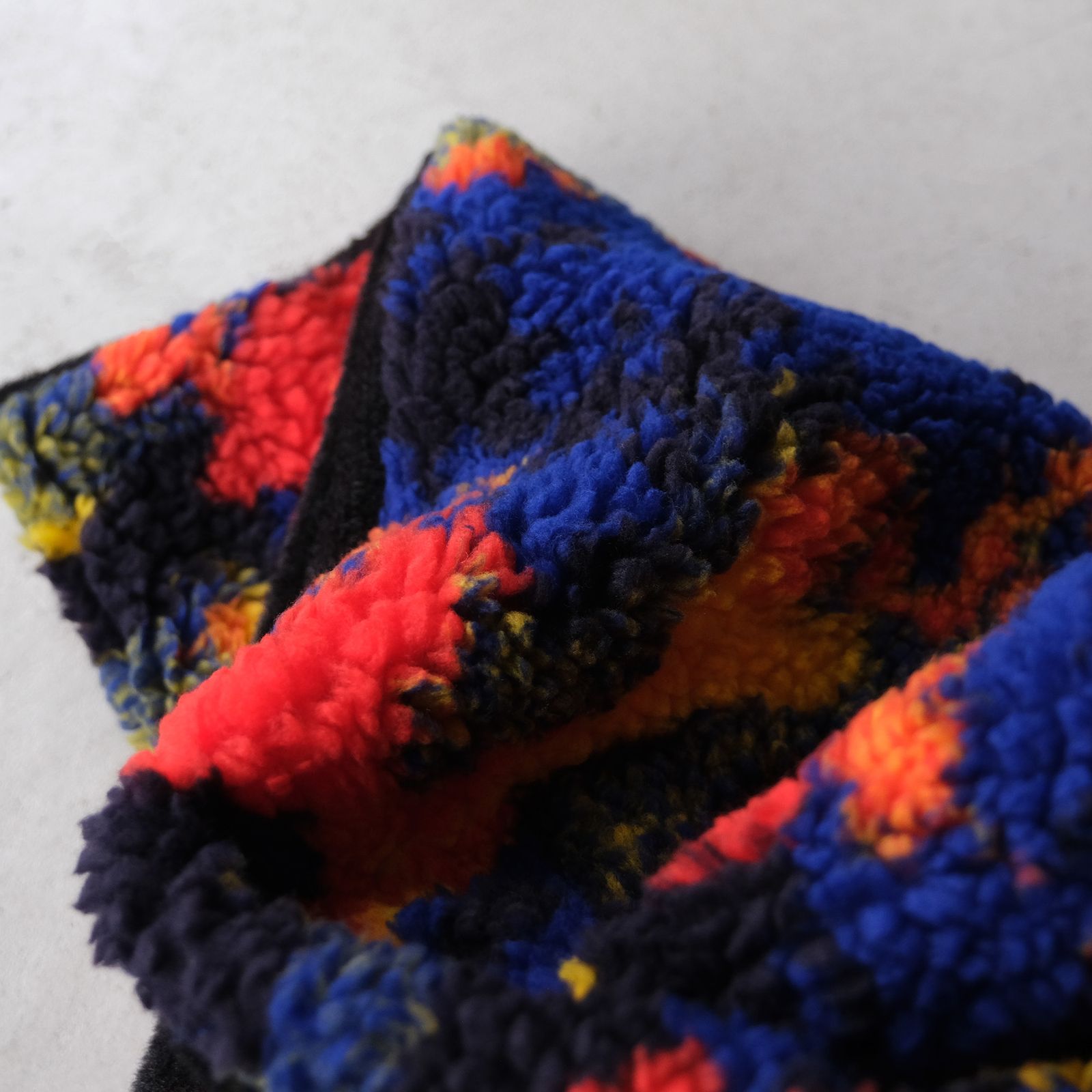 Muffmuff Liberty -マフラー-（Red Animal / レッドアニマル）