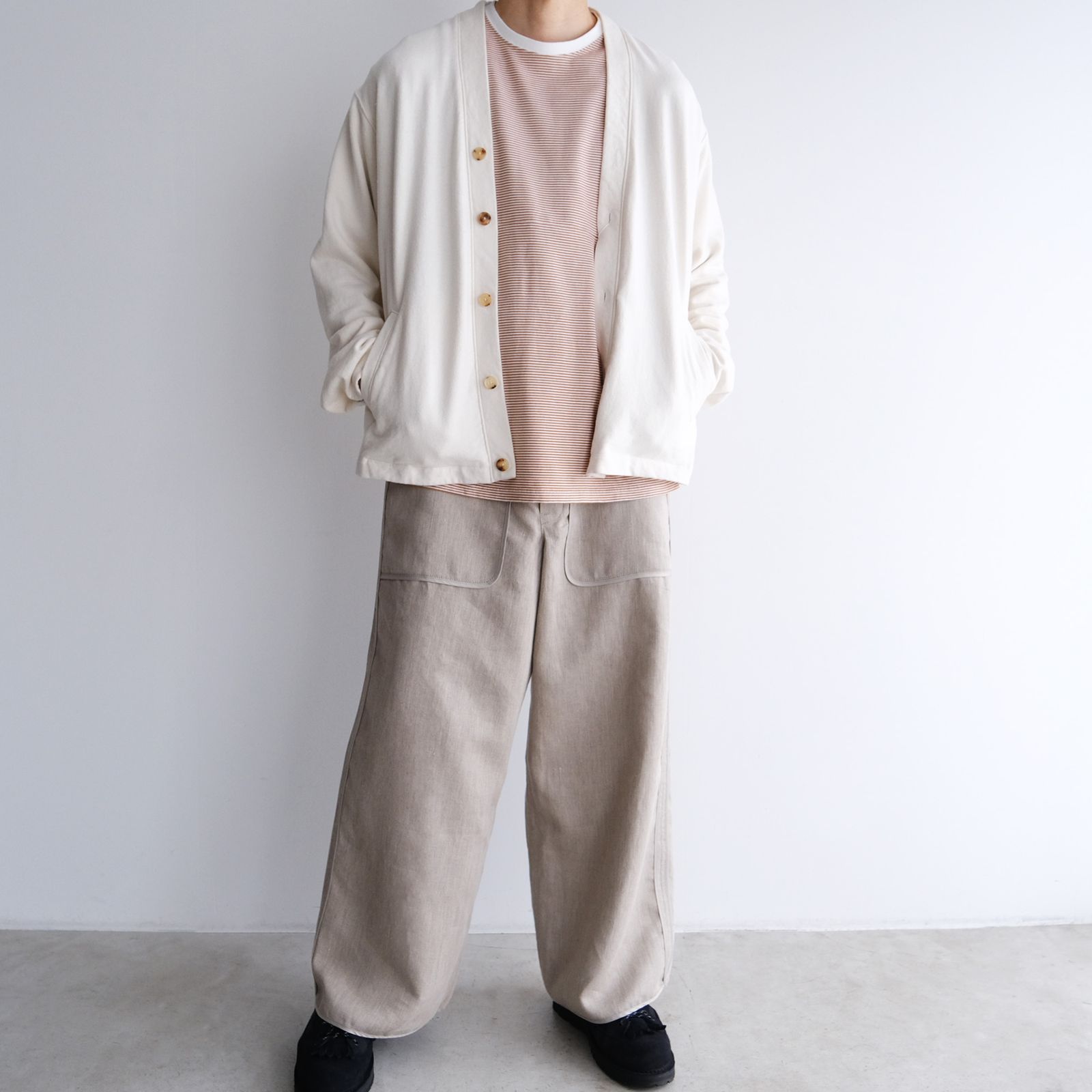 STYLE NO. 27 selected brand：UNIVERSAL PRODUCTS & EEL Products & i'm here
