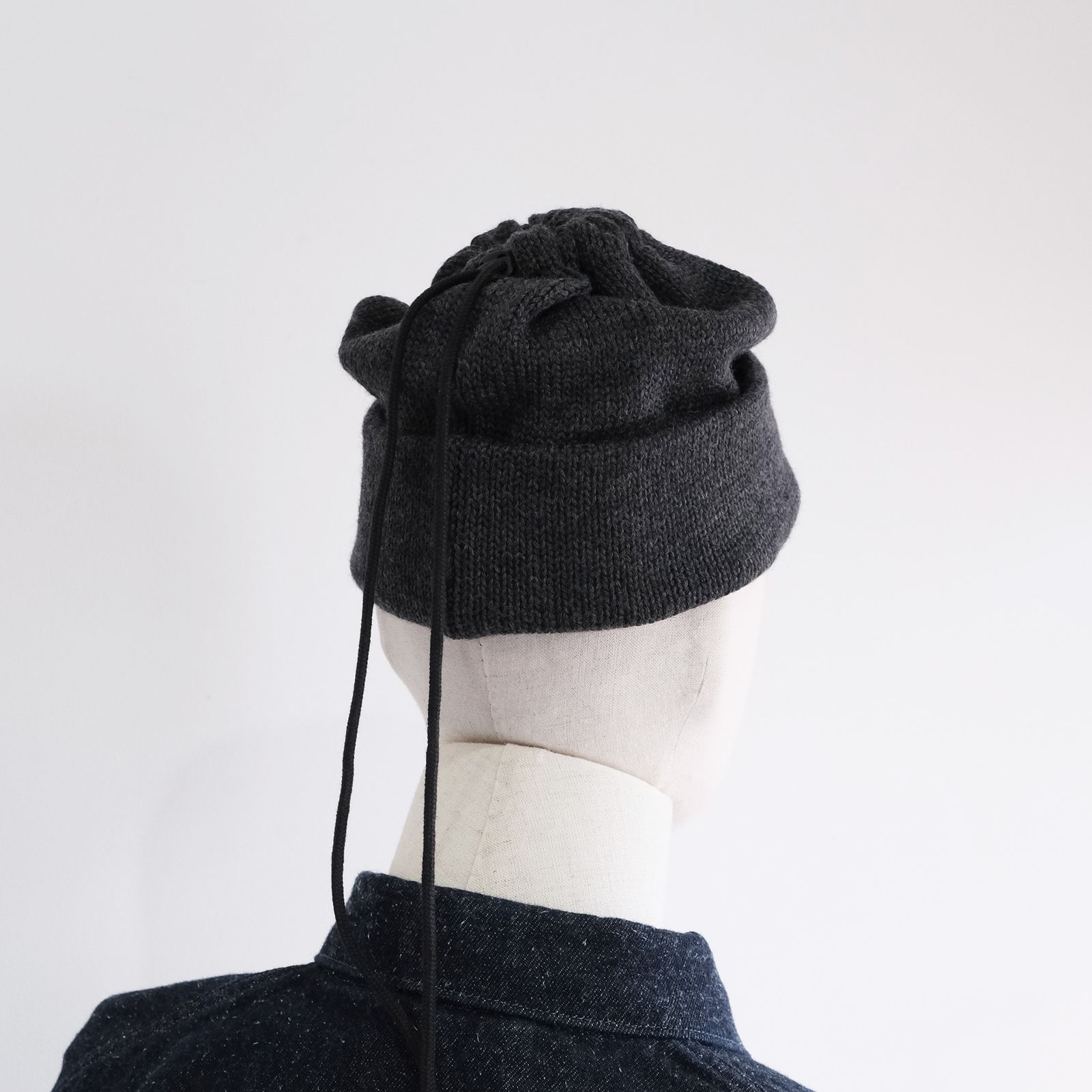 Drawstring Wool Knit & Neck Warmer -ニットキャップ-（Charcoal / チャコール）