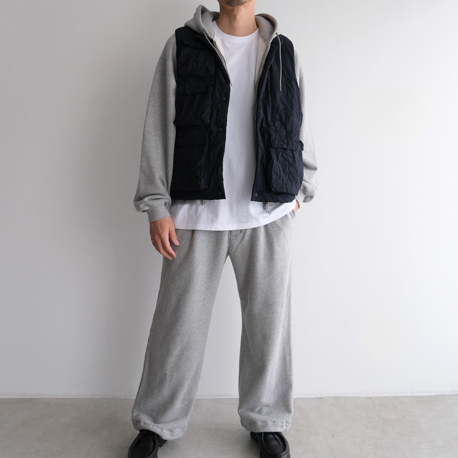 Jumberca Sweat Straight Trousers -スウェットパンツ-（Gray / グレー）