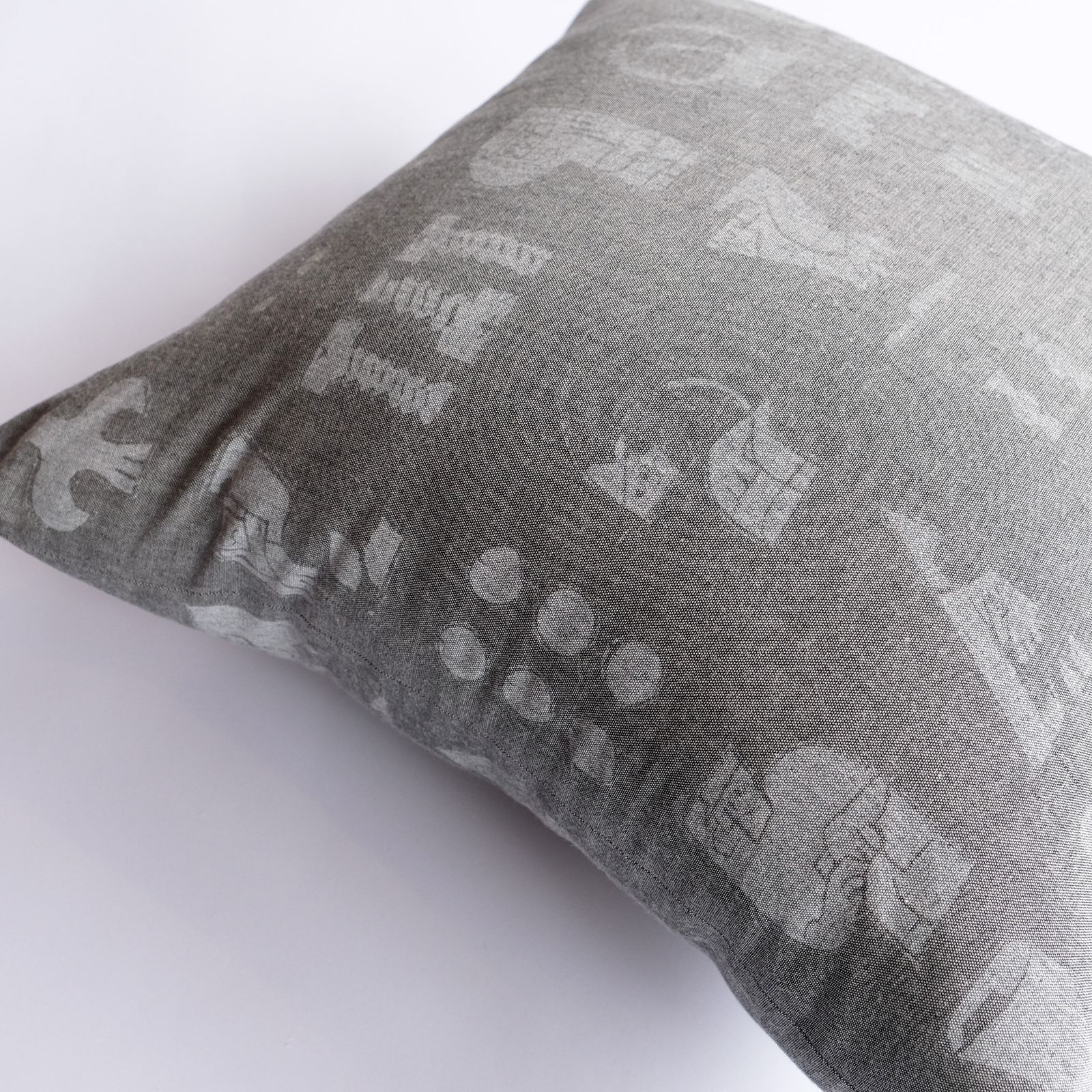 "cushion" -クッション-（Keisuke Terada / ケイスケ テラダ）