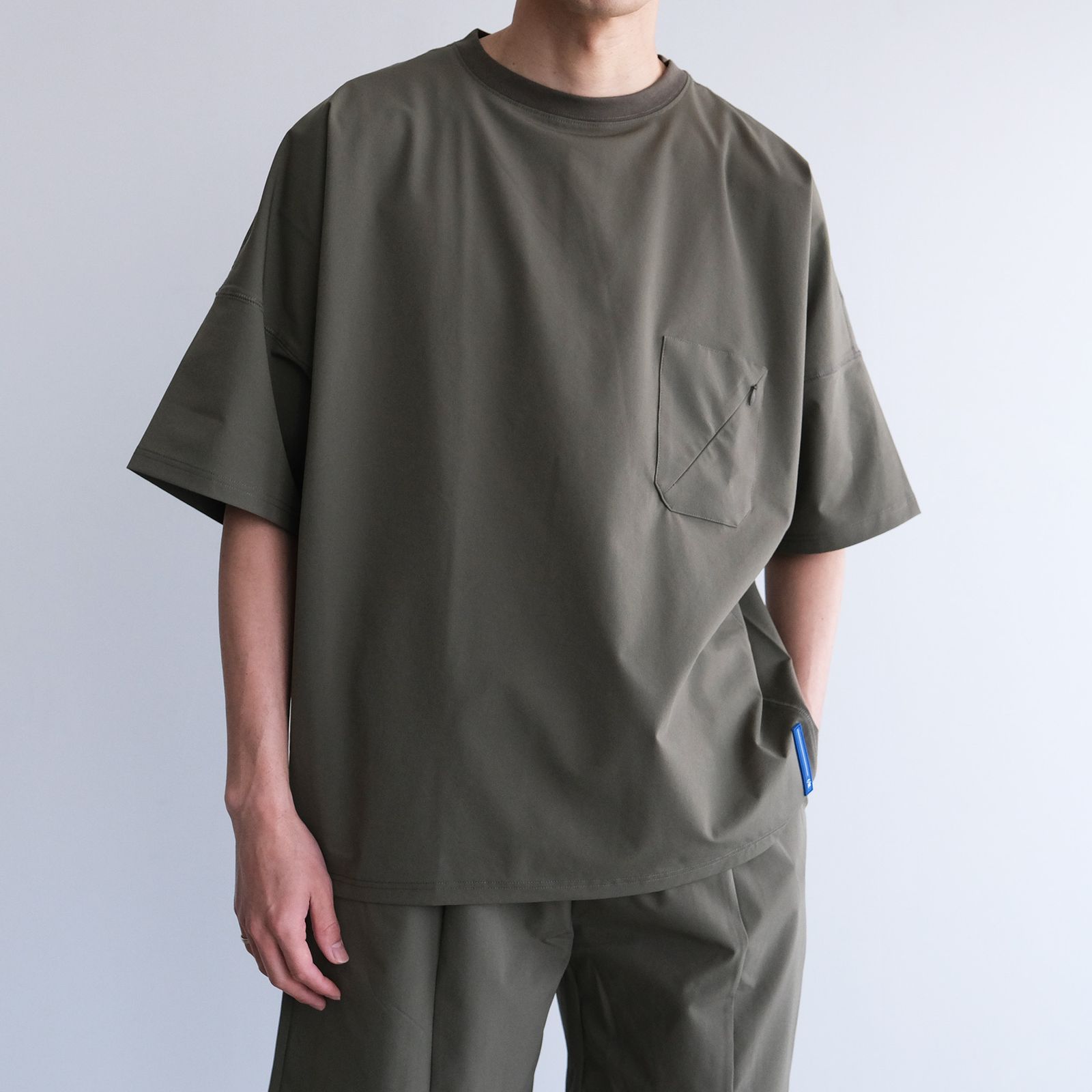 Amphibious T-Shirt -Tシャツ-（Olive / オリーブ）