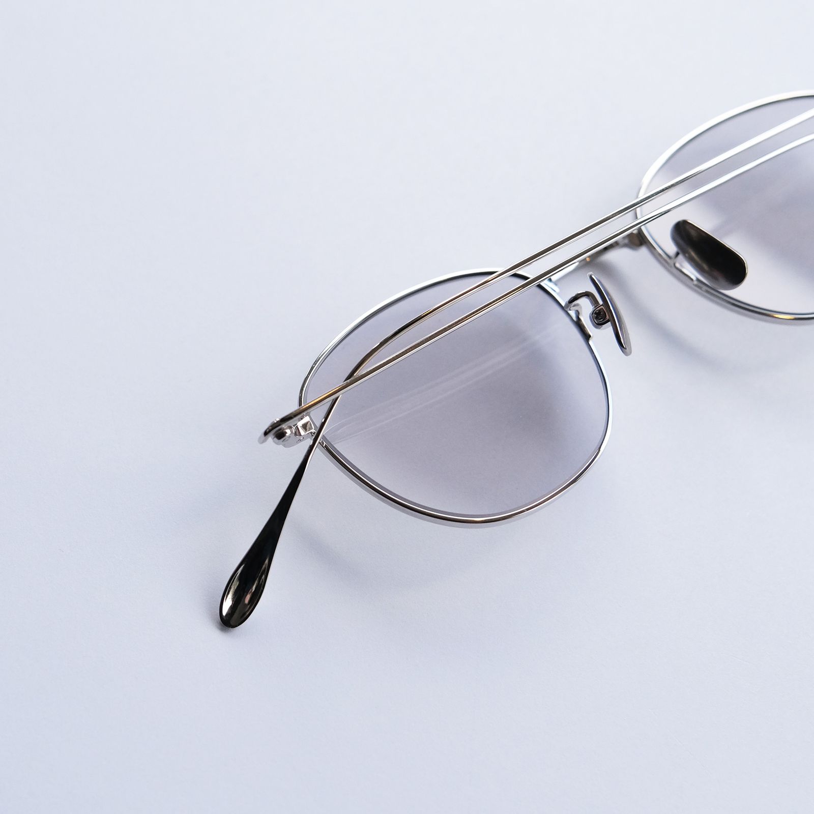 "KOUGETSU" Plutinum Silver × Clear to D.Gray (調光モデル) -サングラス-