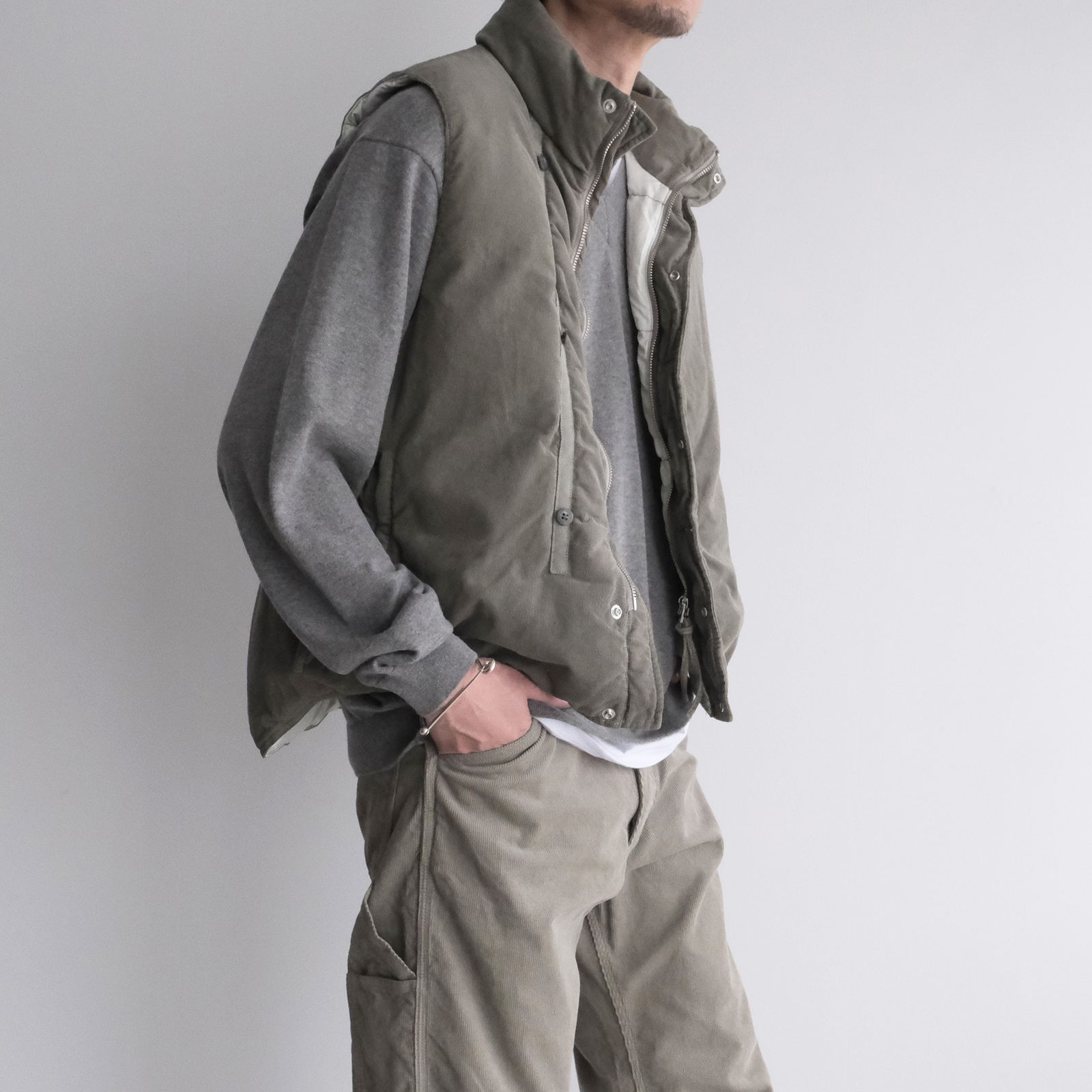 Garment Dyed Down Vest -ダウンベスト-（Gray / グレー）