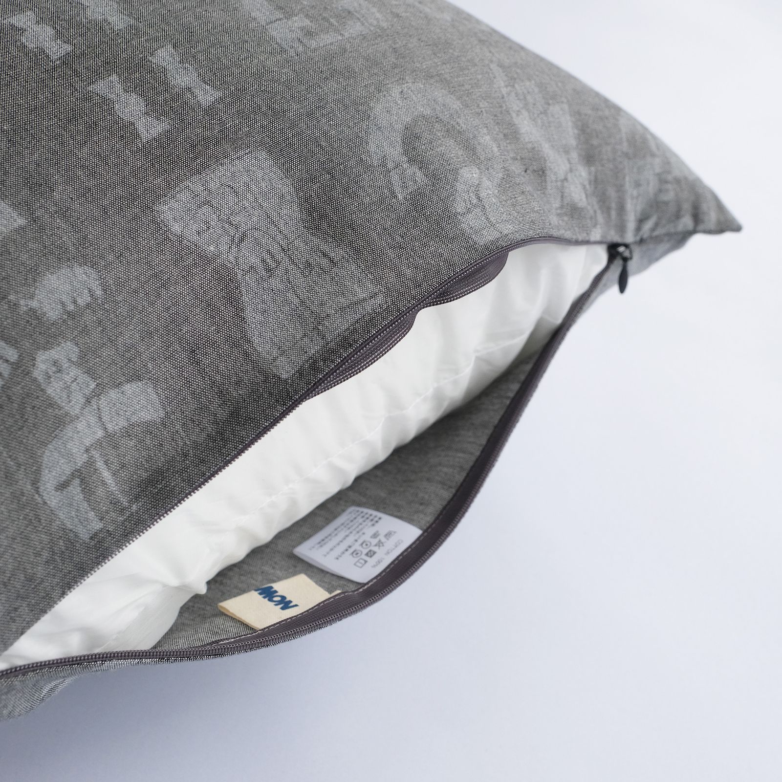 "cushion" -クッション-（Keisuke Terada / ケイスケ テラダ）