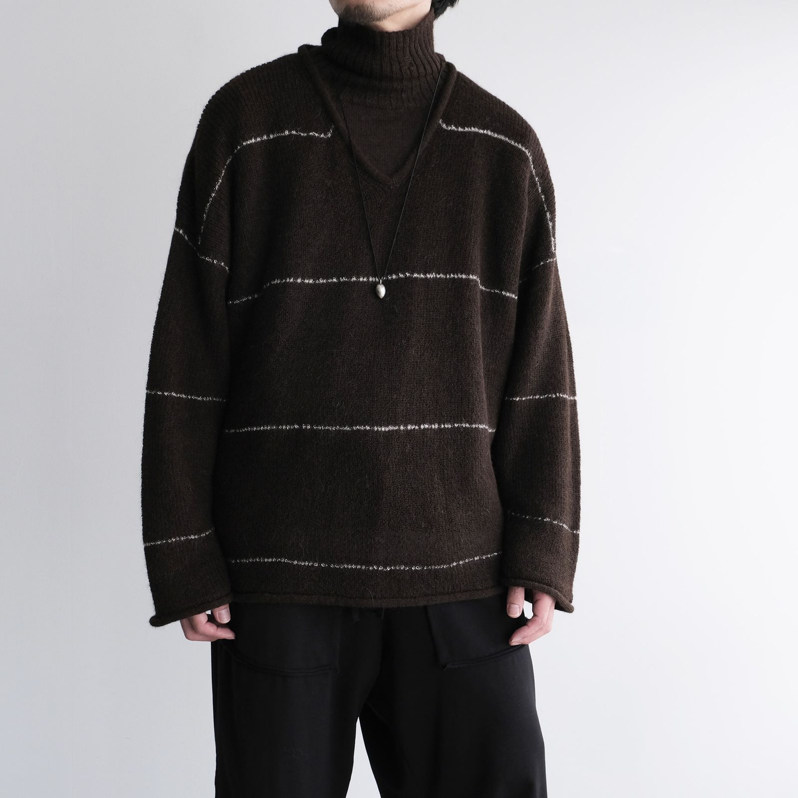 Turtleneck Sweater -ニット-（Brown / ブラウン）