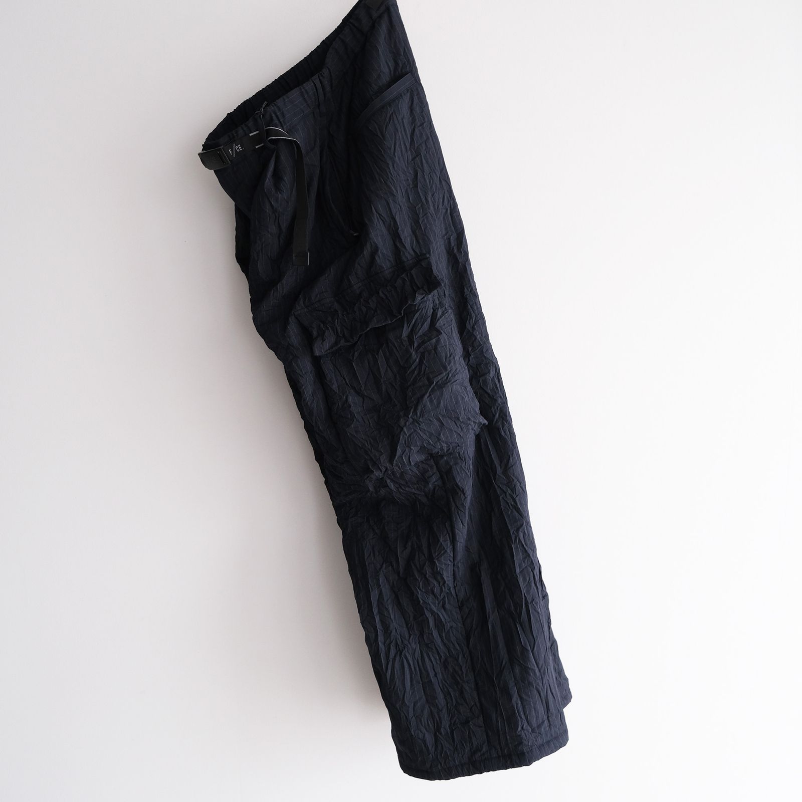 Infinity Crease Primaloft Cargo Trousers -パンツ-（Navy / ネイビー）