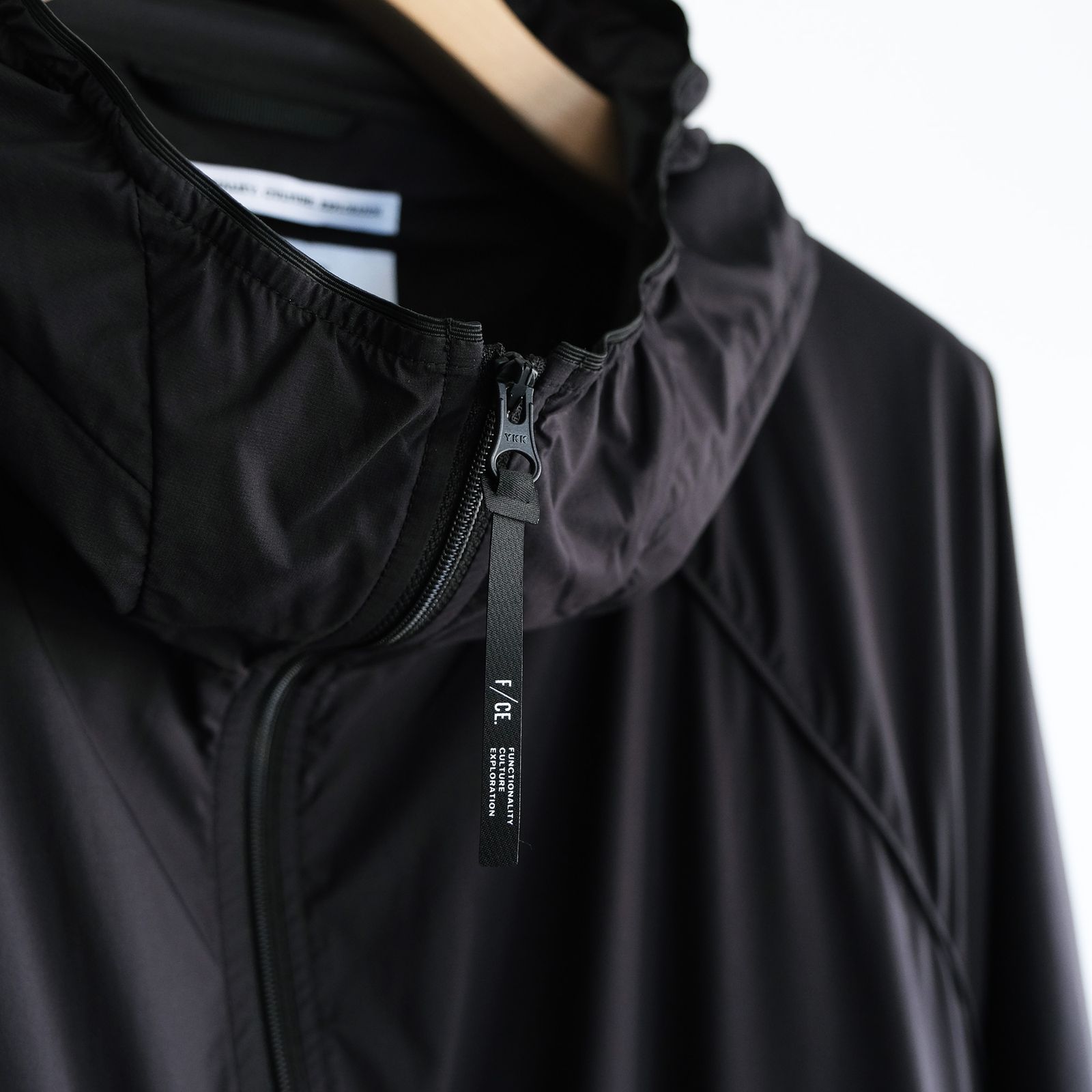 Stowable Light Weight Jacket -ジャケット-（Black / ブラック）