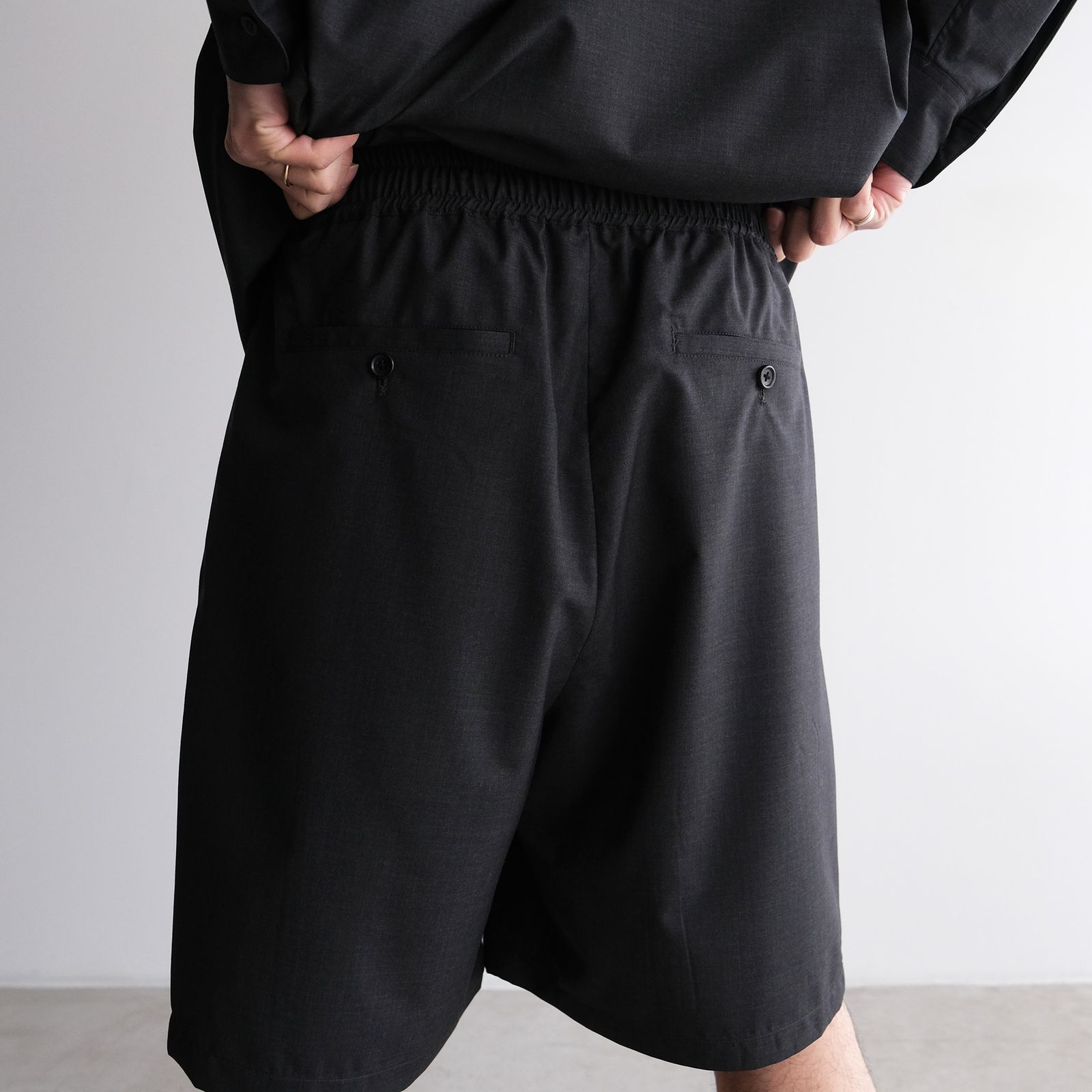 Fine Wool Heather Drawstring Track Shorts -ショーツ-（Charcoal / チャコール）GM261-40323