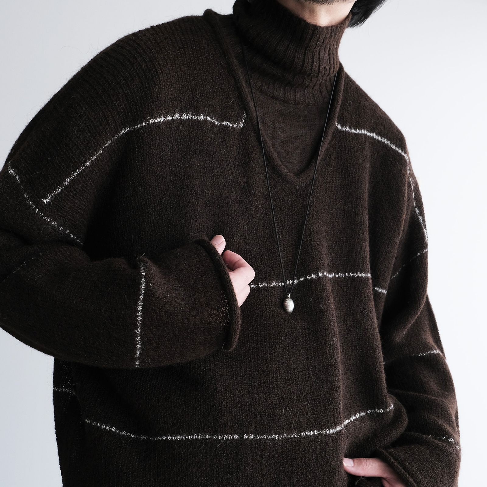 Turtleneck Sweater -ニット-（Brown / ブラウン）