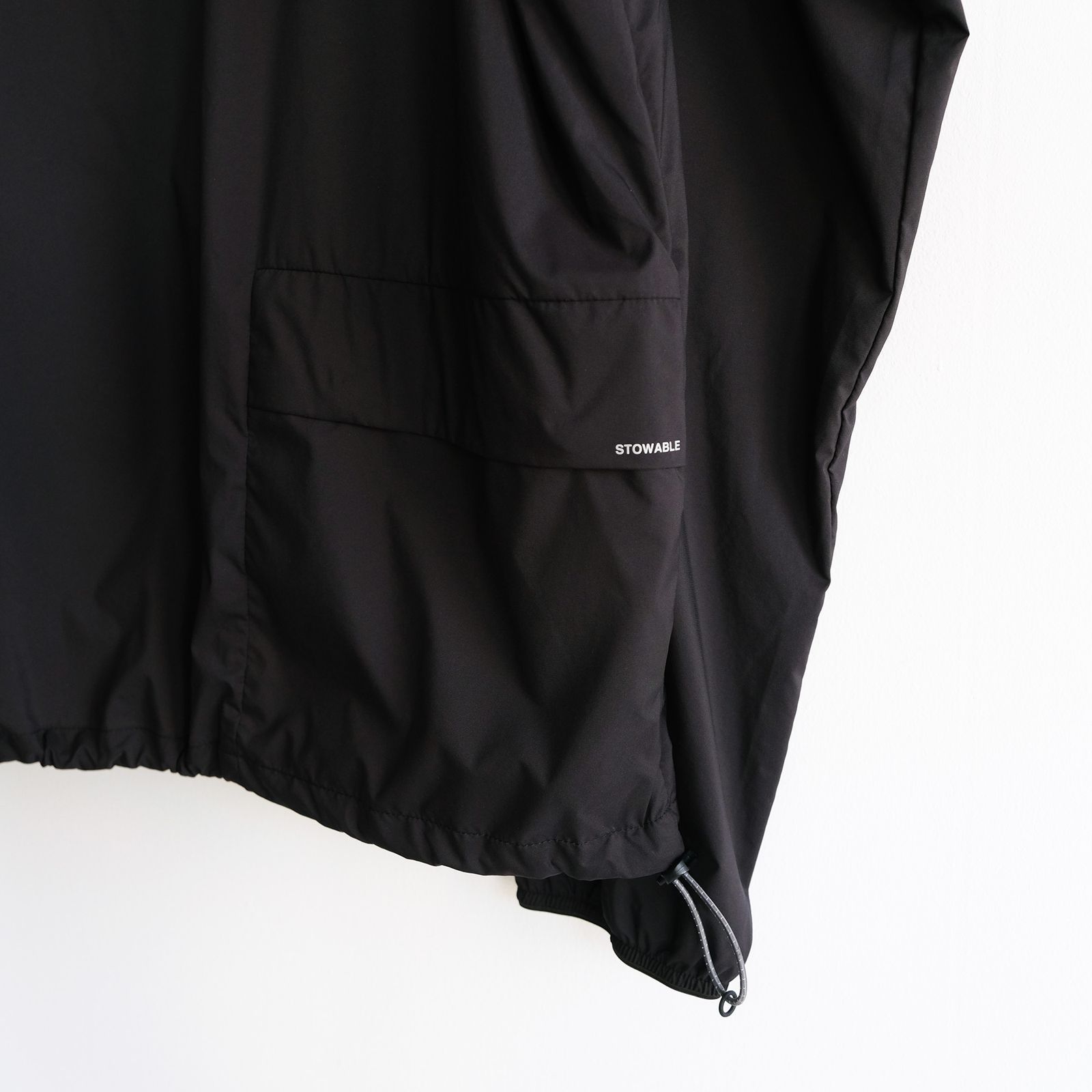 Stowable Light Weight Jacket -ジャケット-（Black / ブラック）