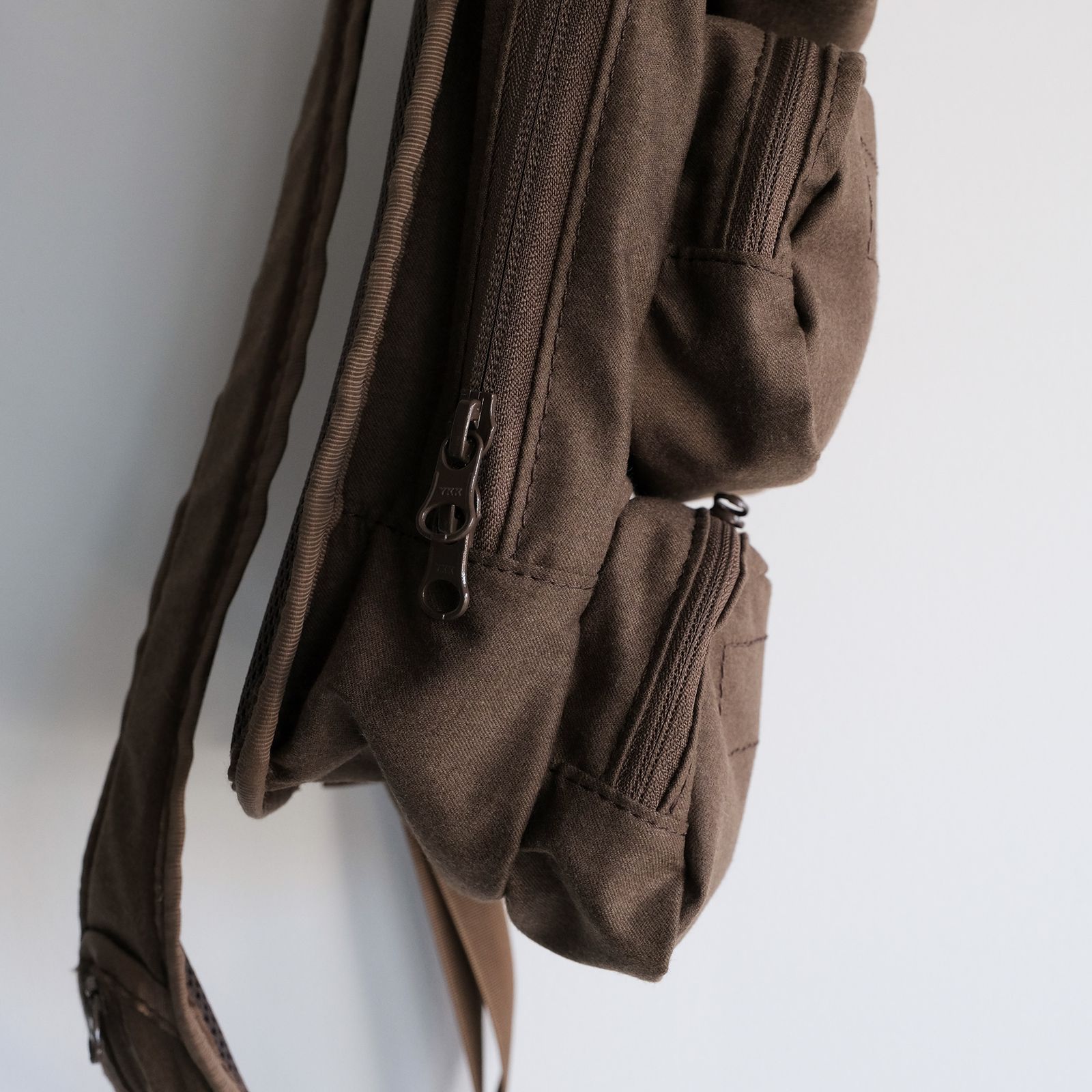 Fine Wool Saxony Medium Shoulder Bag -バッグ-（Brown / ブラウン）GU263-90428