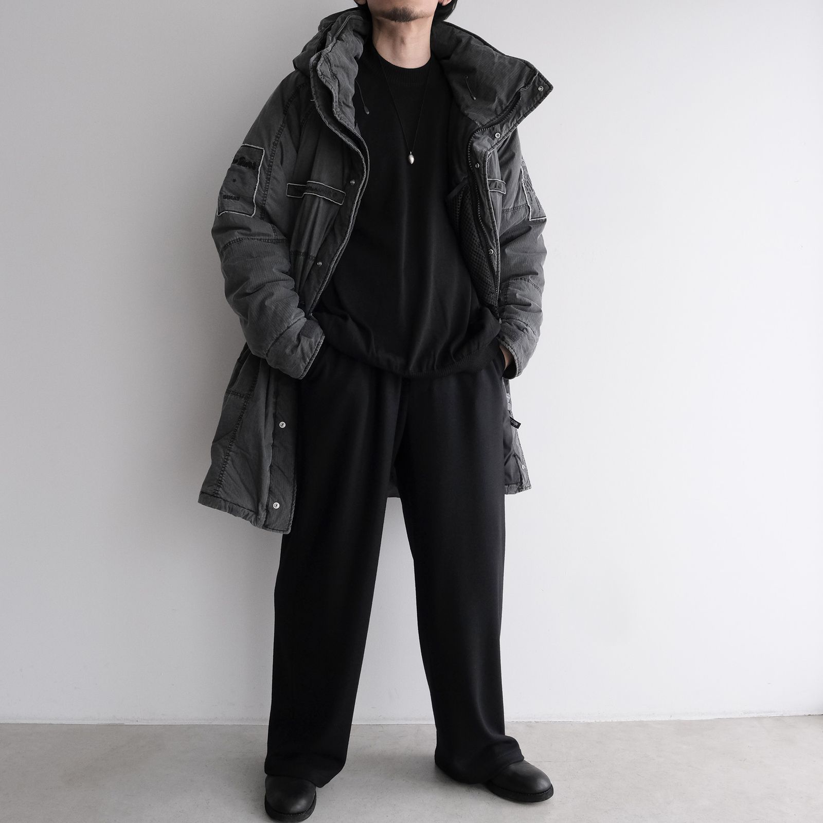 Padded Tactical Field Coat（INNAT×WILD THINGS）-コート-（Black / ブラック）