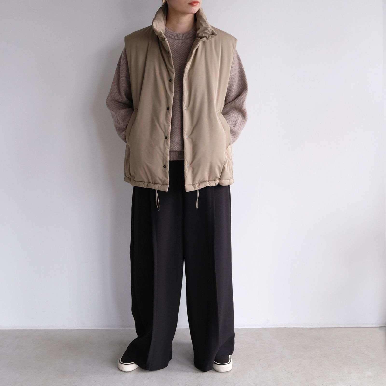 Vintage Nylon Twill Padded Vest -ベスト-（Beige / ベージュ）