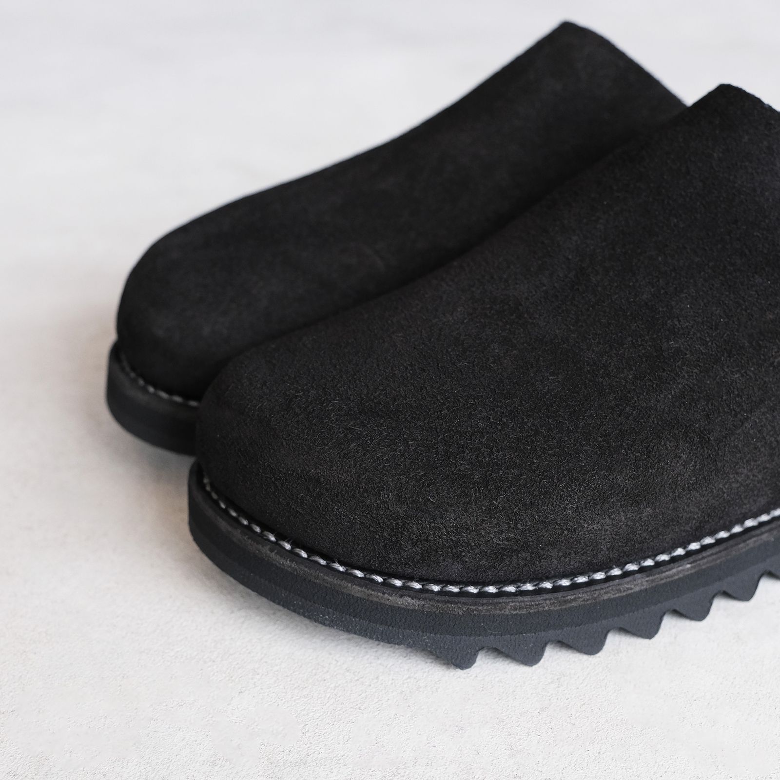 BRK05 Calf Back Side Reverse Unlined Sandal -サンダル-（Black / ブラック）