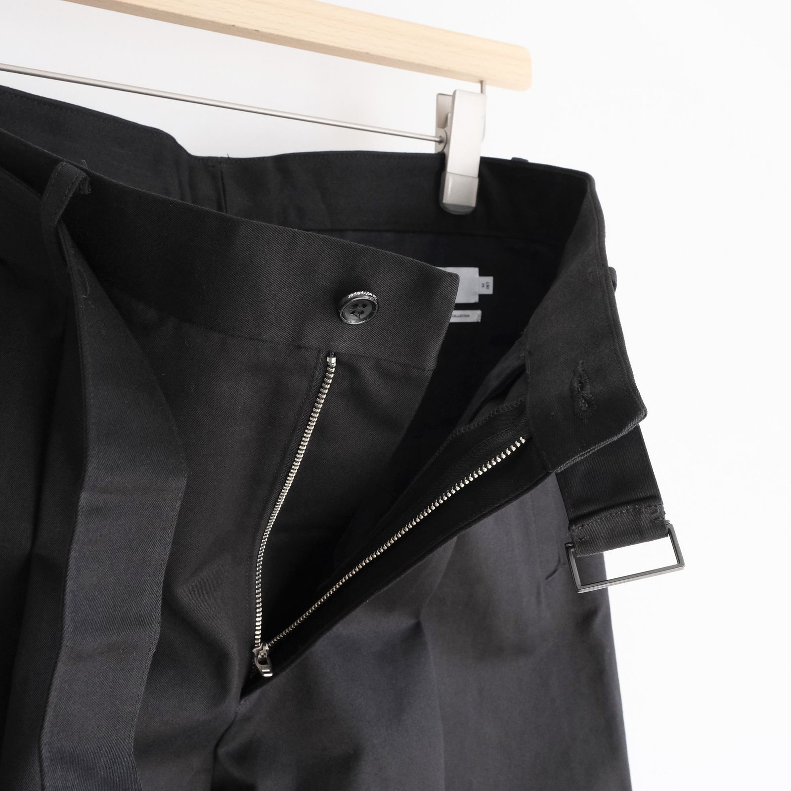 Dry Westpoint Barrel-Fit Belted Pants -パンツ-（Black / ブラック）GM263-40381