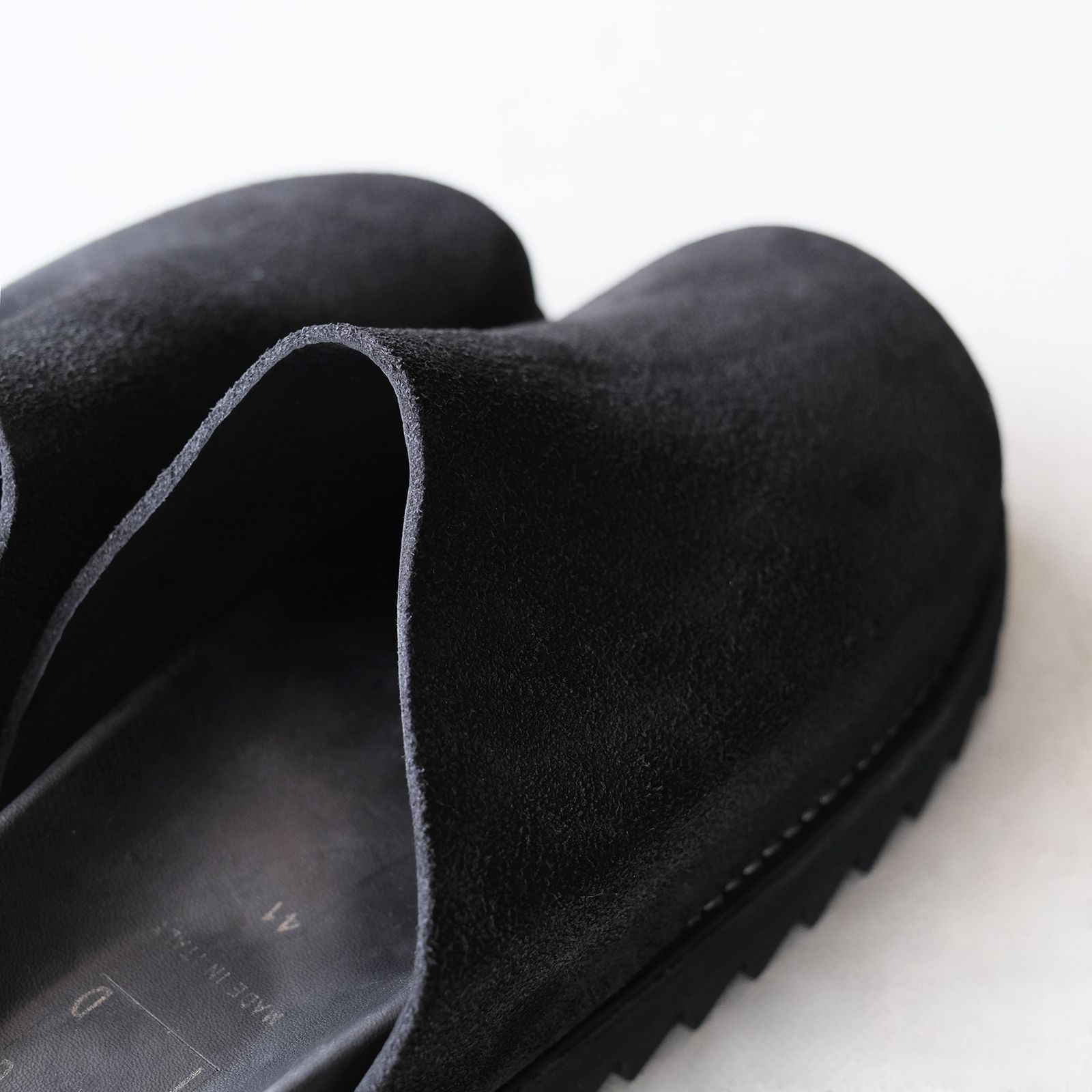 BRK05 Calf Back Side Reverse Unlined Sandal -サンダル-（Black / ブラック）